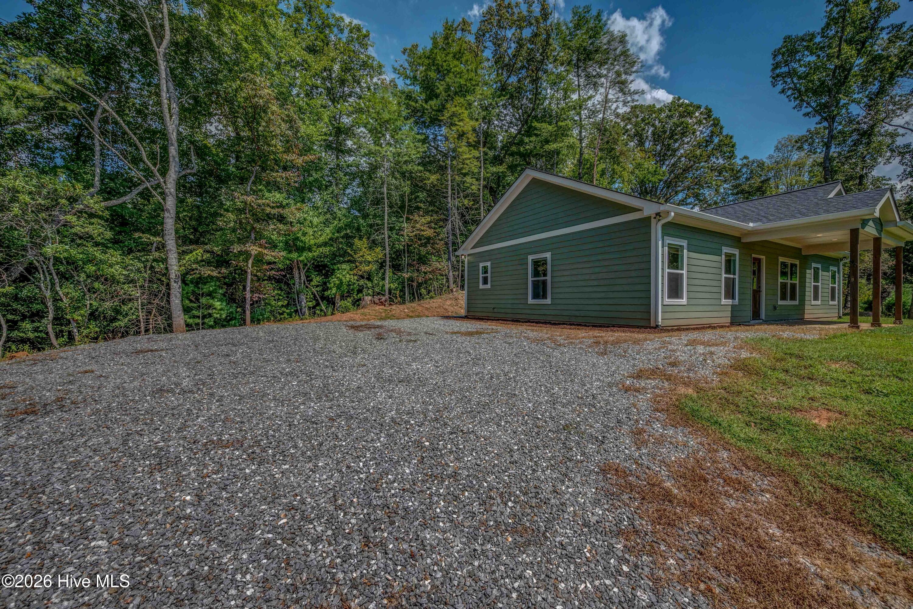 90 Paisley Pass Property Photo 32