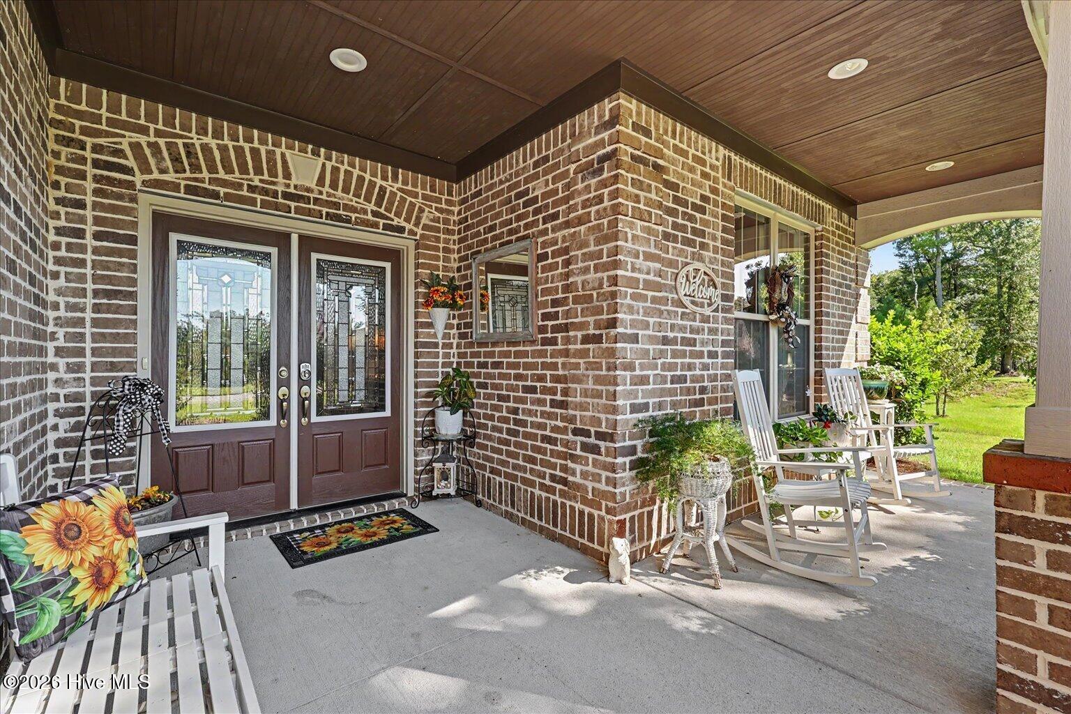 669 Jenoa Loop Property Photo 2