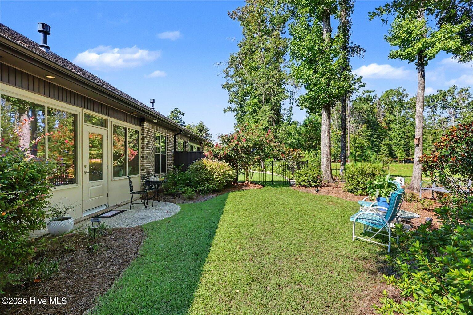 669 Jenoa Loop Property Photo 37