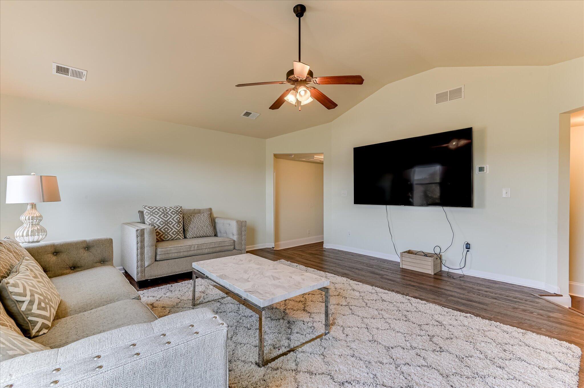 2458 Sunflower Drive Property Photo 42