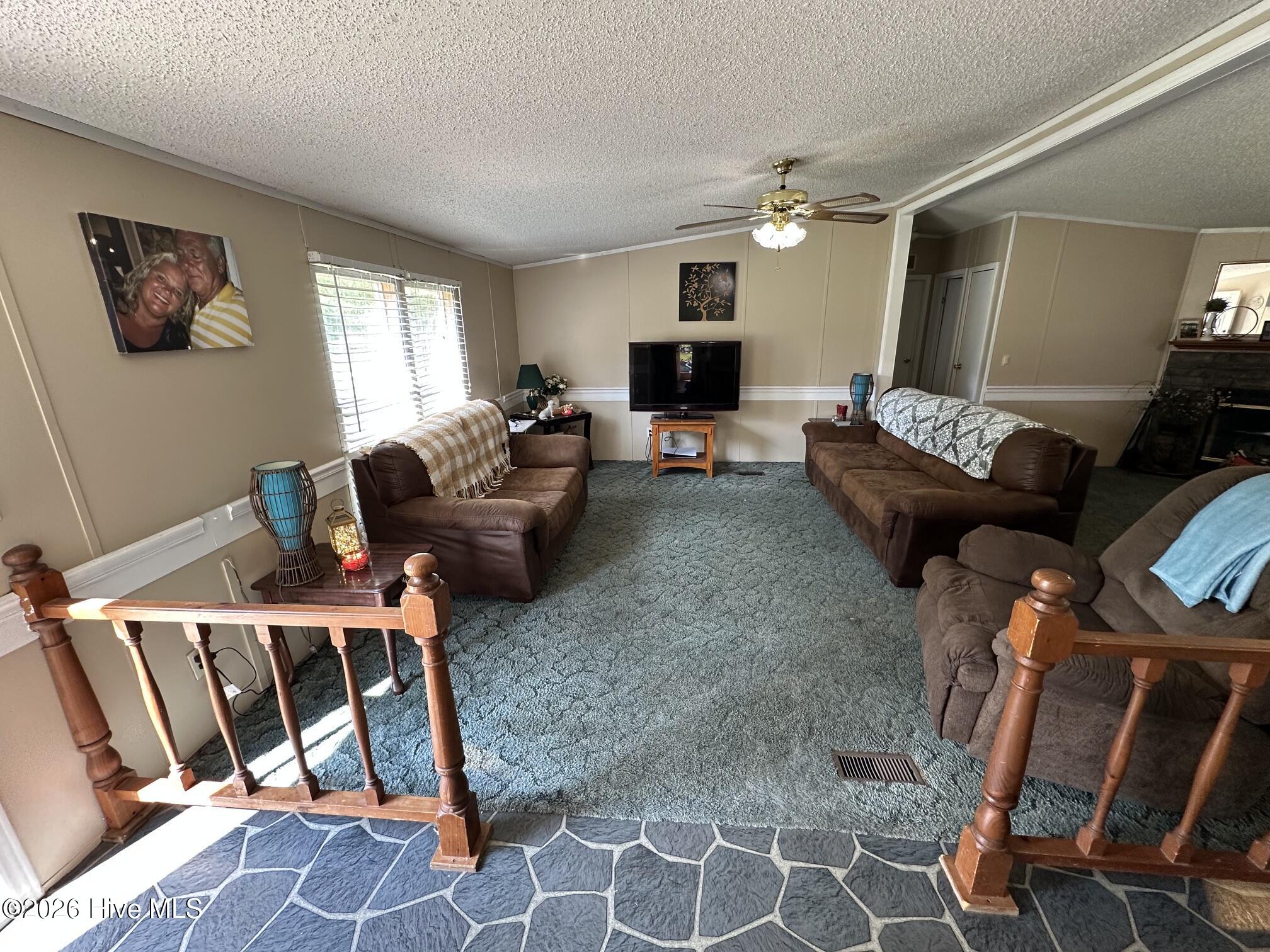 10660 Jamestown Drive Property Photo 2
