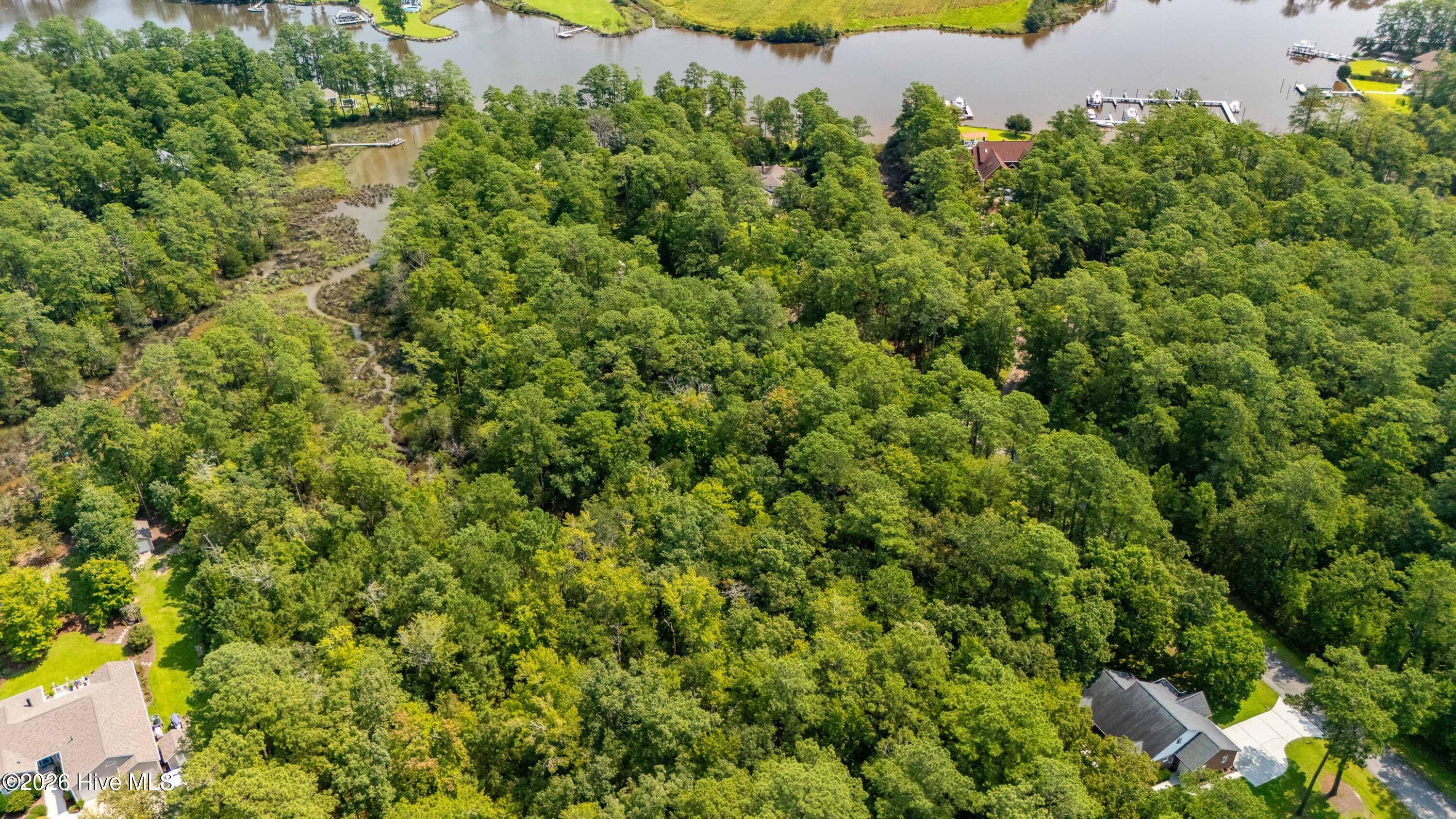 117 33 Shoreline Court Property Photo 6