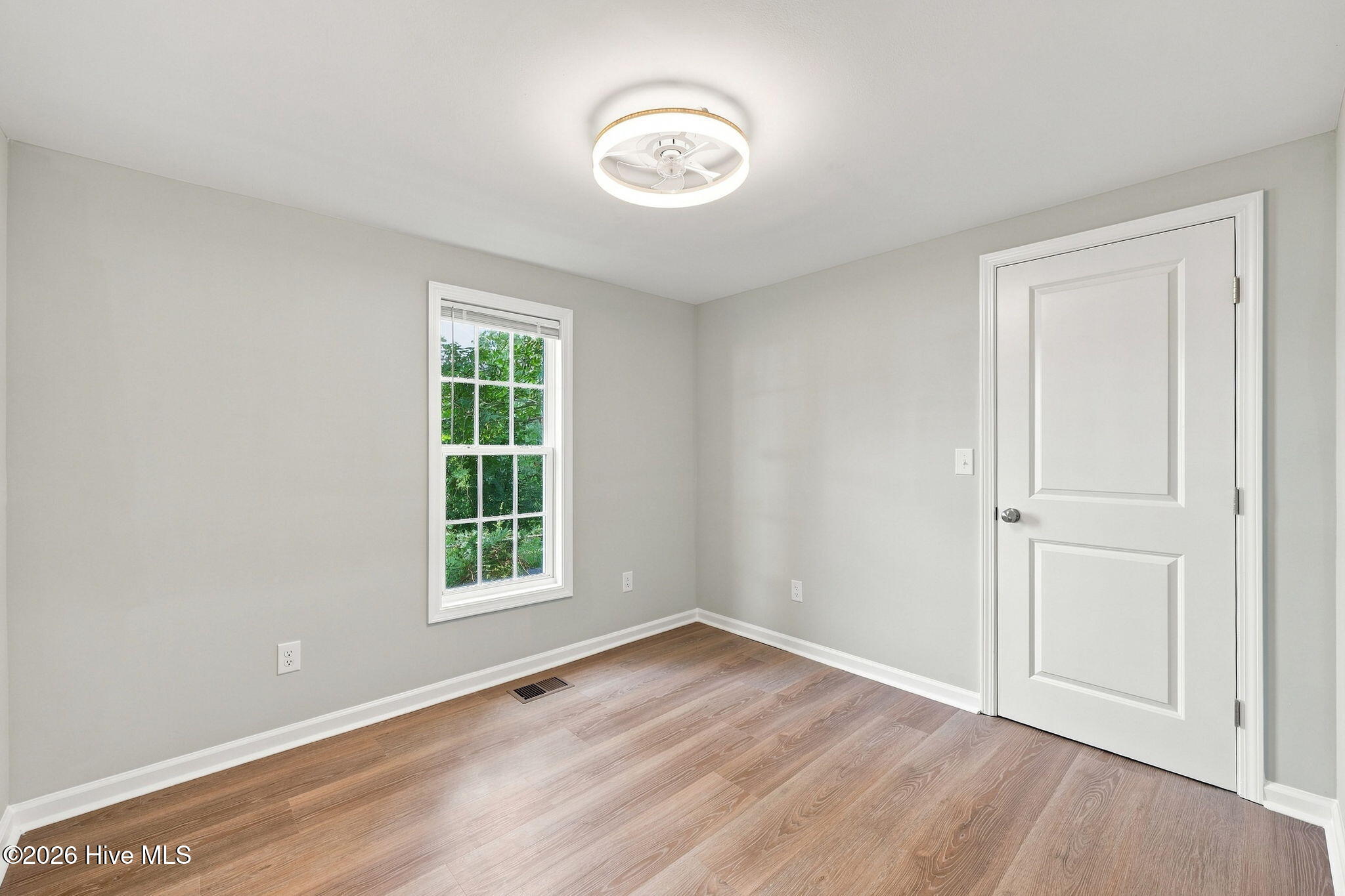 105 W Wallace Street Property Photo 13
