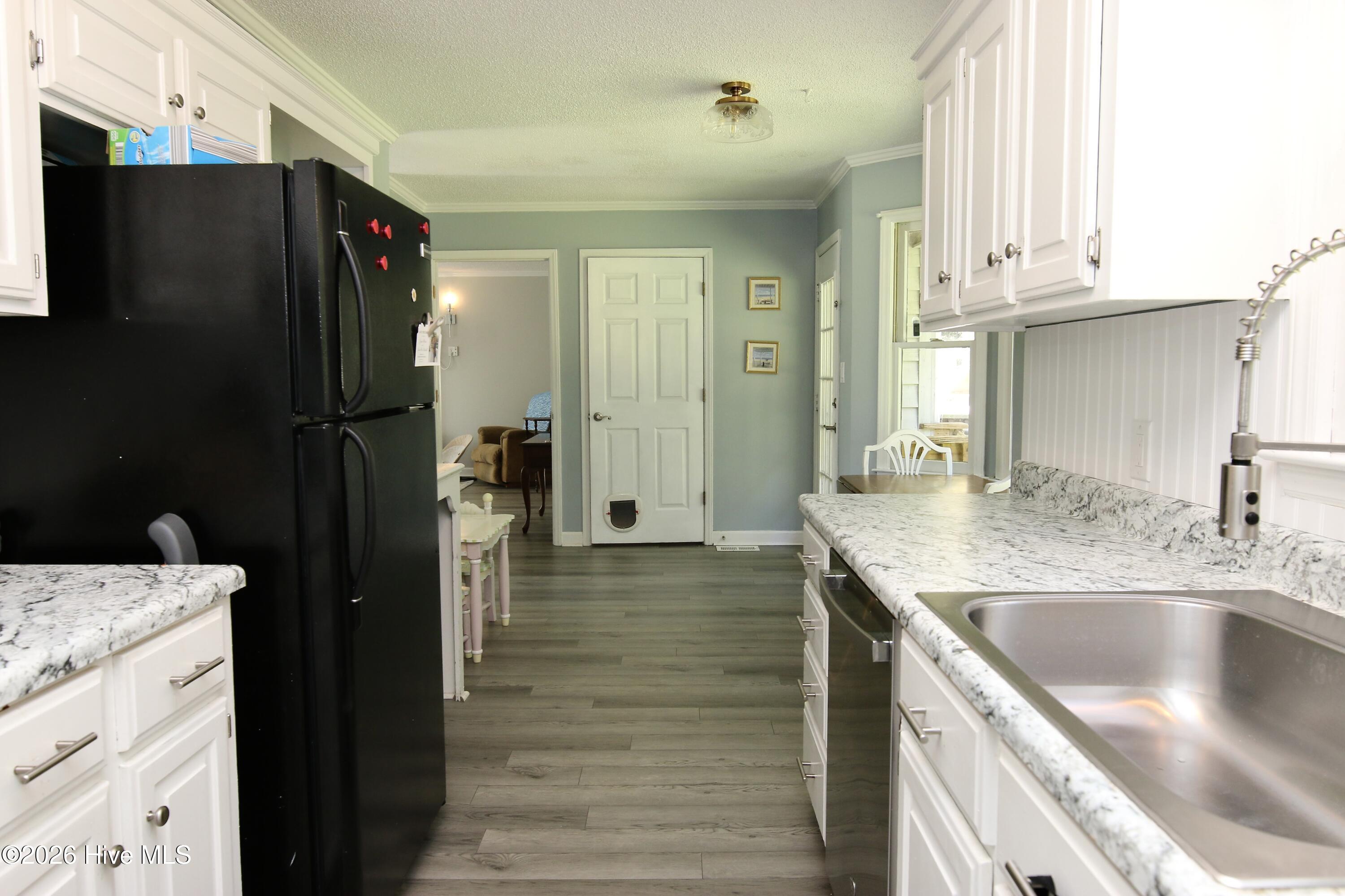329 S Wedgewood Drive Property Photo 13
