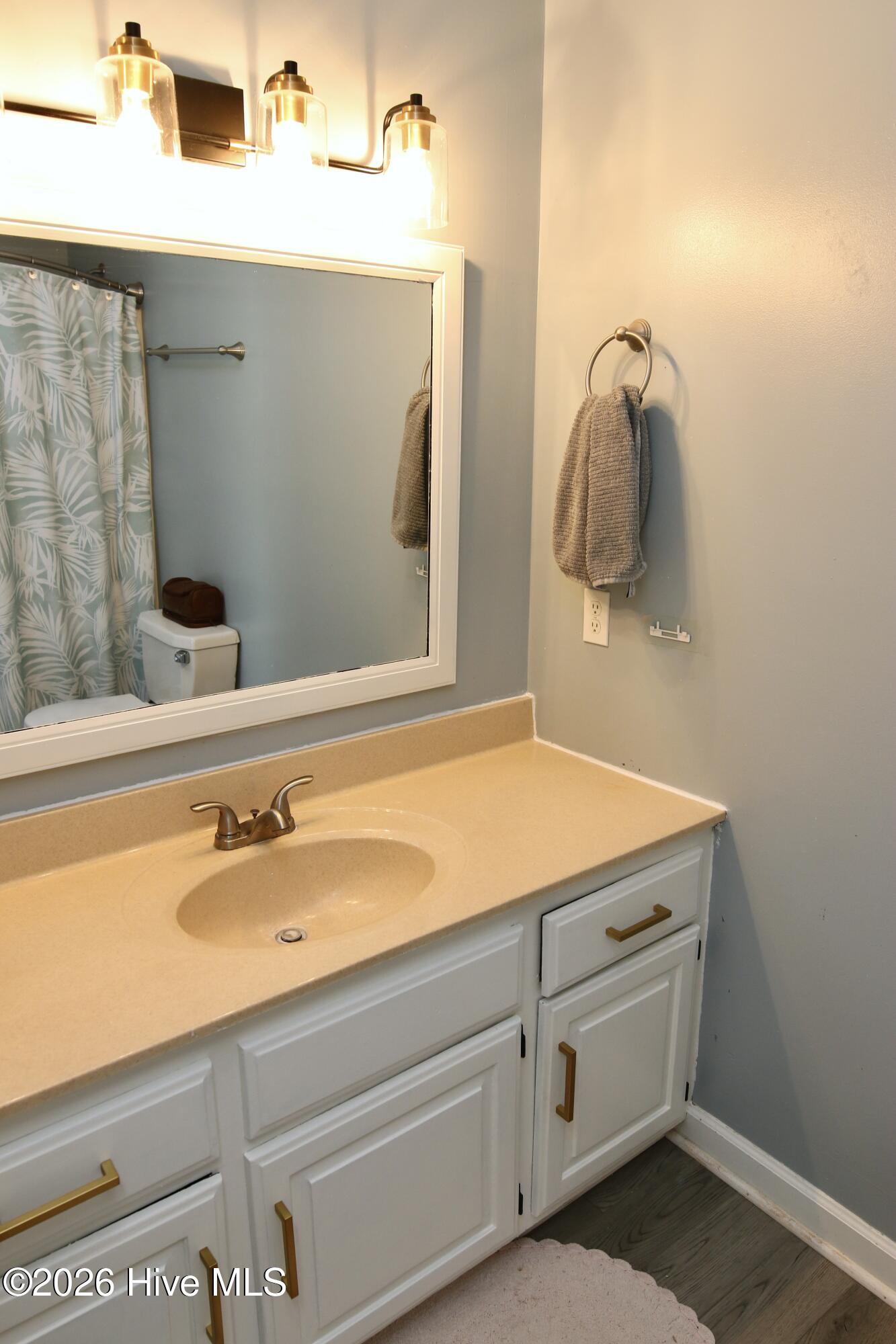 329 S Wedgewood Drive Property Photo 19