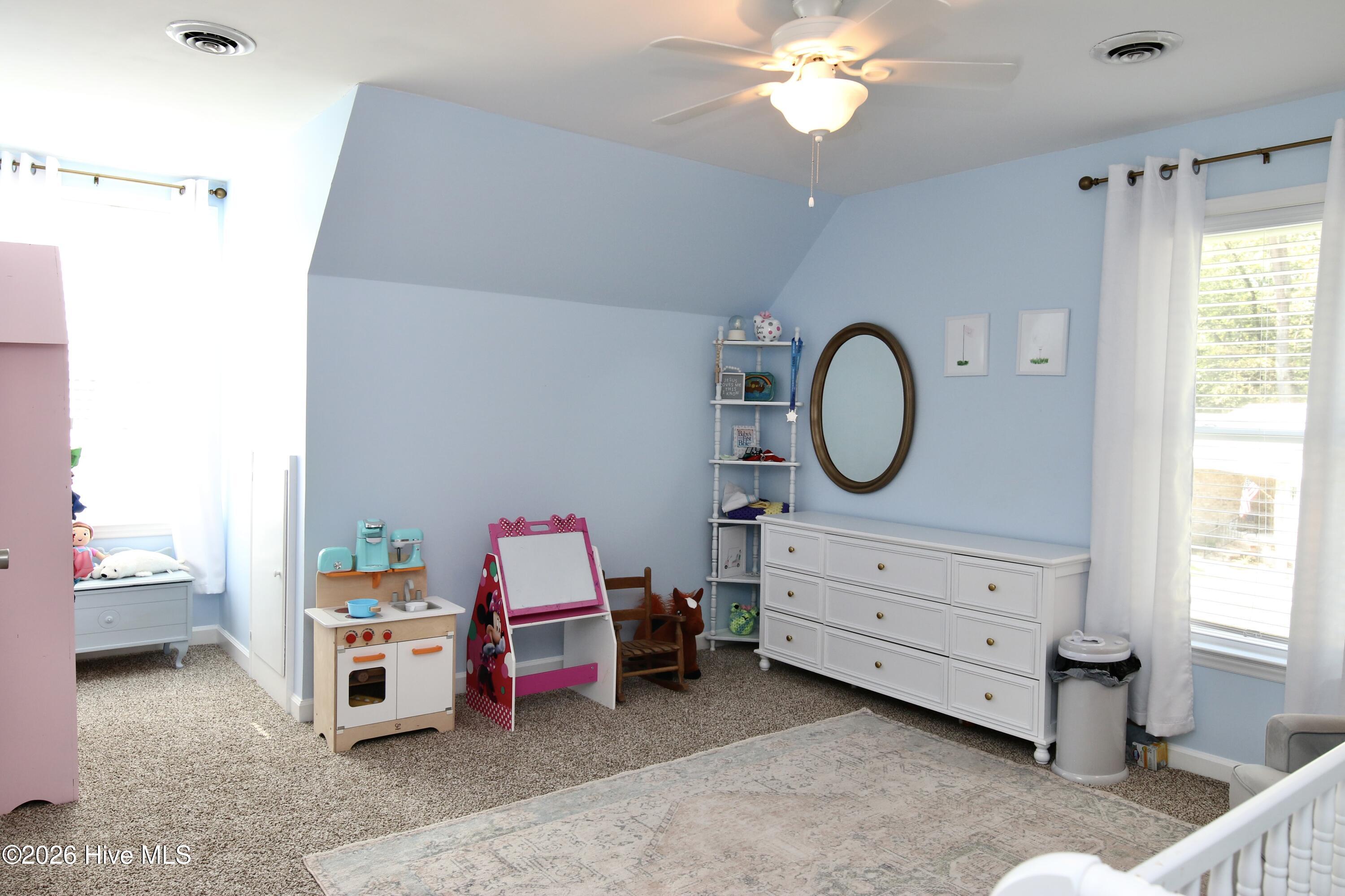 329 S Wedgewood Drive Property Photo 21