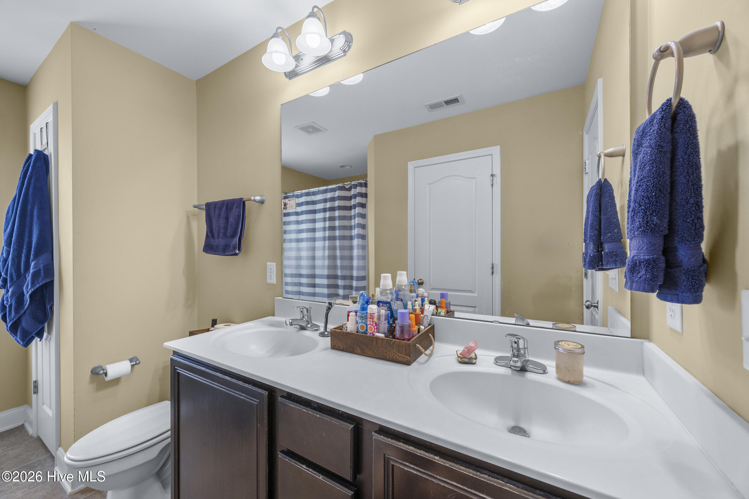 709 Jasmine Lane Property Photo 32