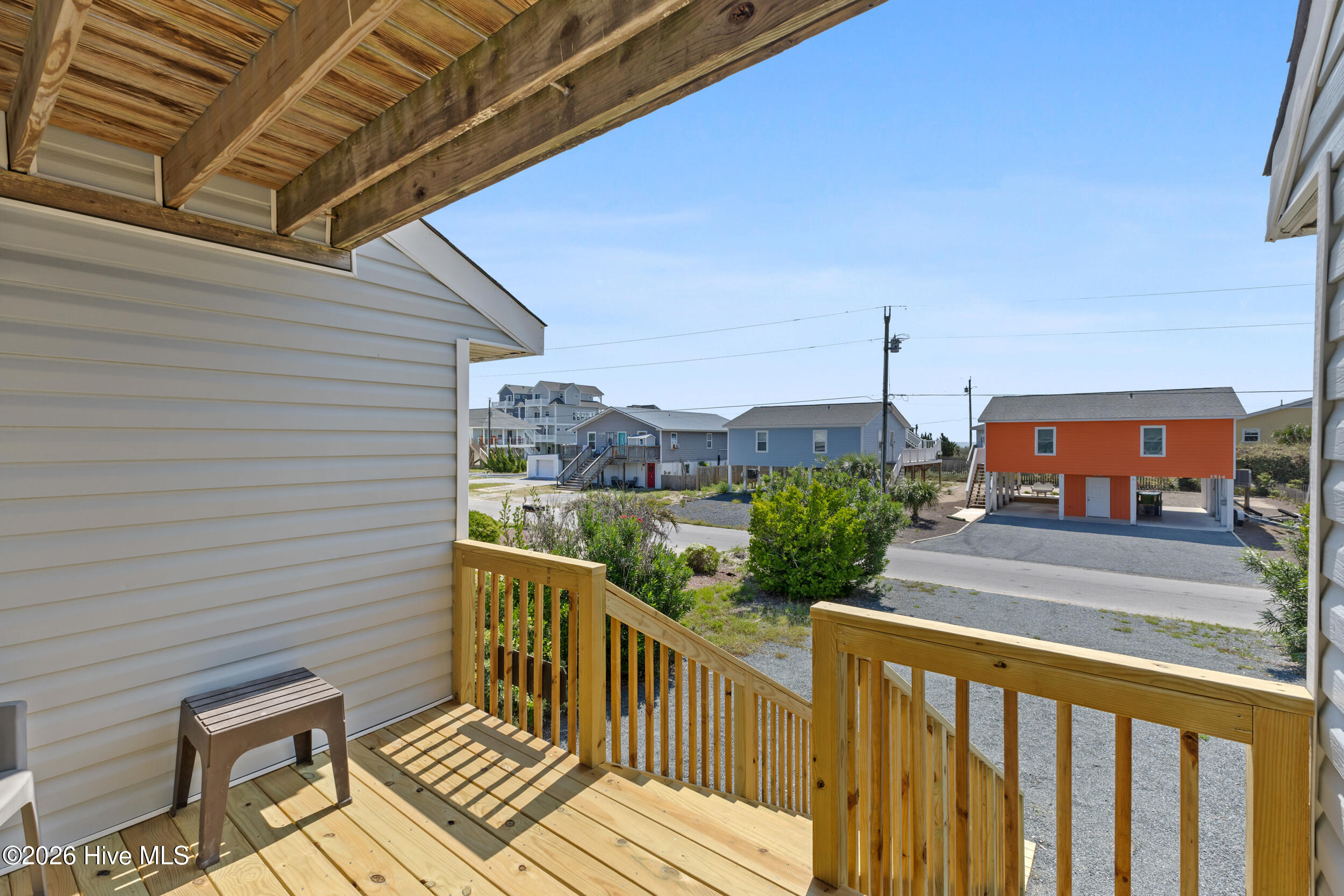 1513 Easy Street Property Photo 8