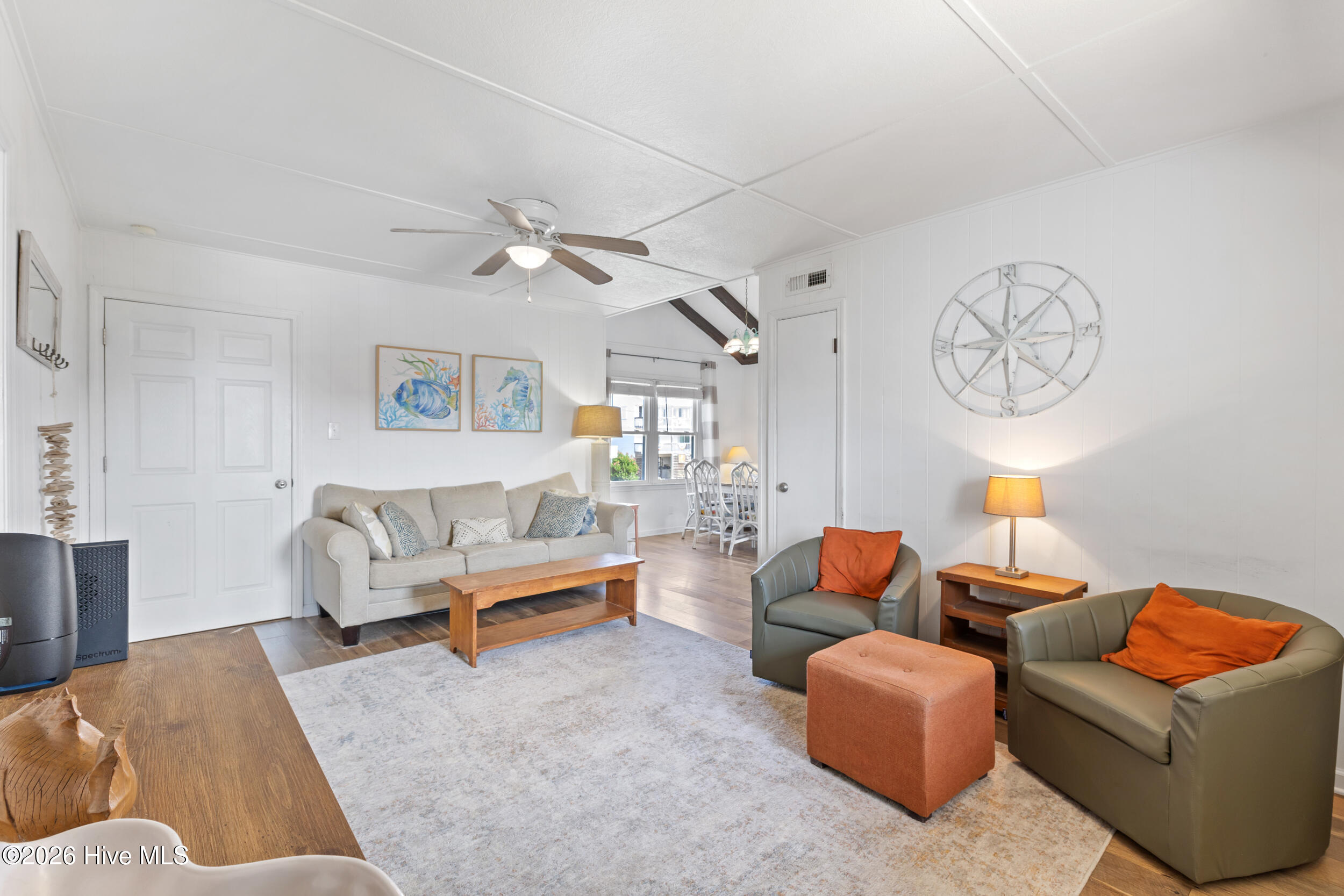 1513 Easy Street Property Photo 10