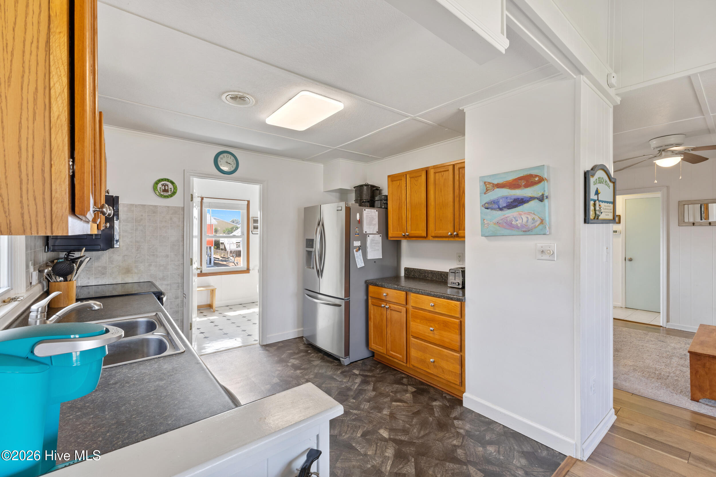 1513 Easy Street Property Photo 15