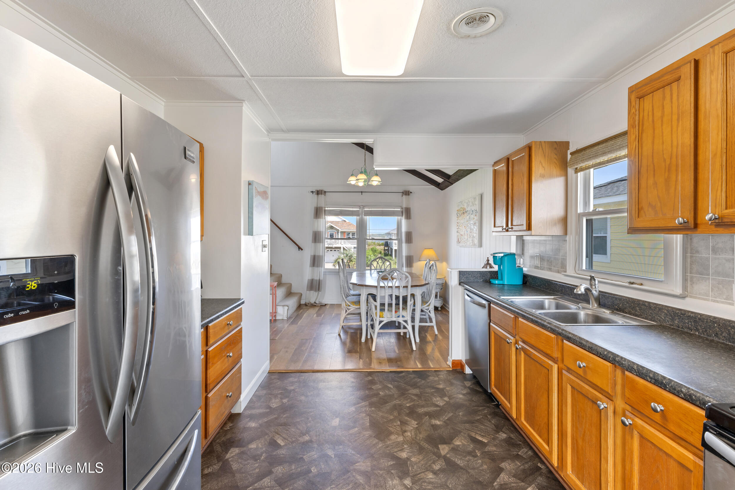 1513 Easy Street Property Photo 16