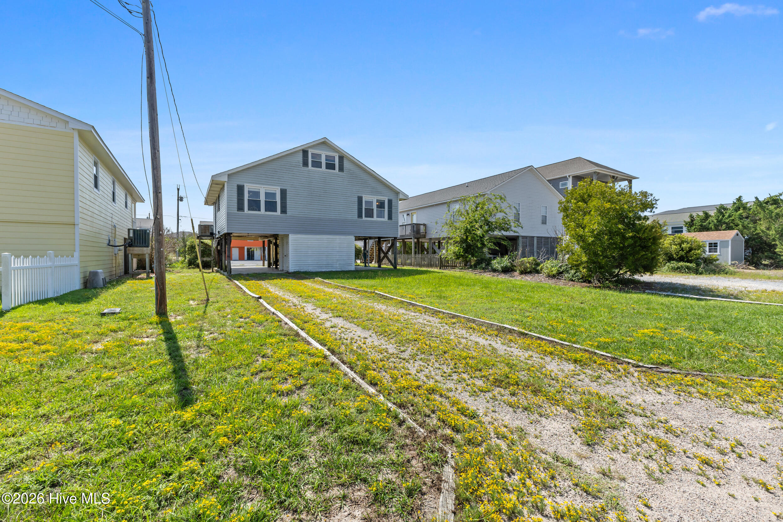 1513 Easy Street Property Photo 30