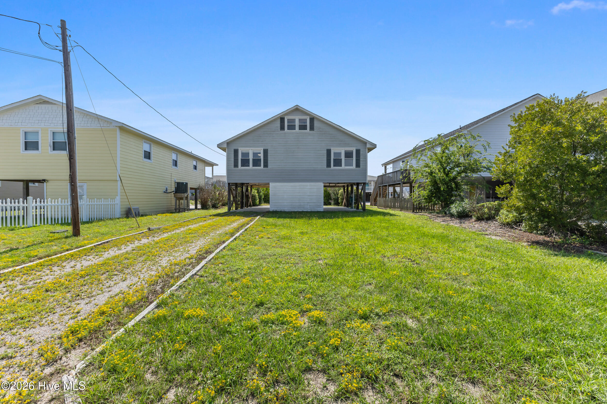 1513 Easy Street Property Photo 34