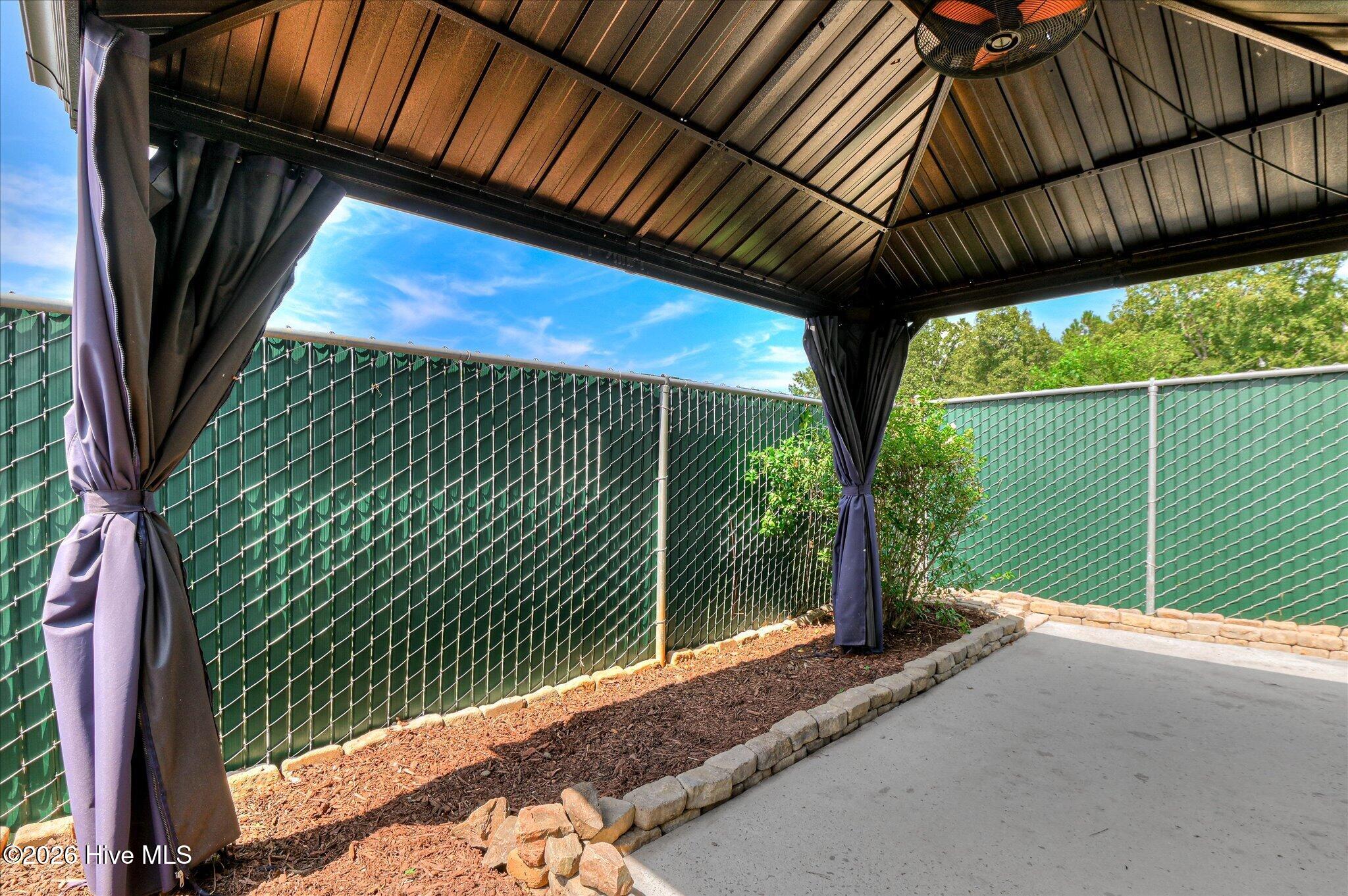 507 Edgecliff Lane Property Photo 30