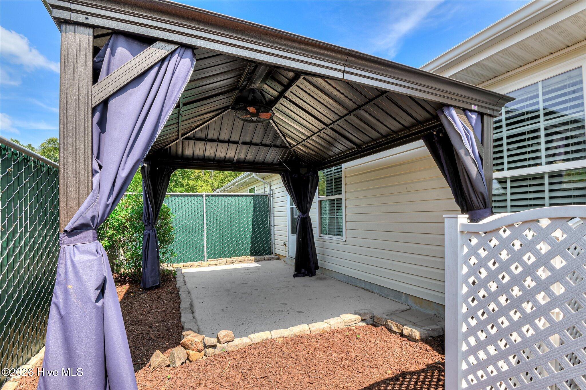 507 Edgecliff Lane Property Photo 31