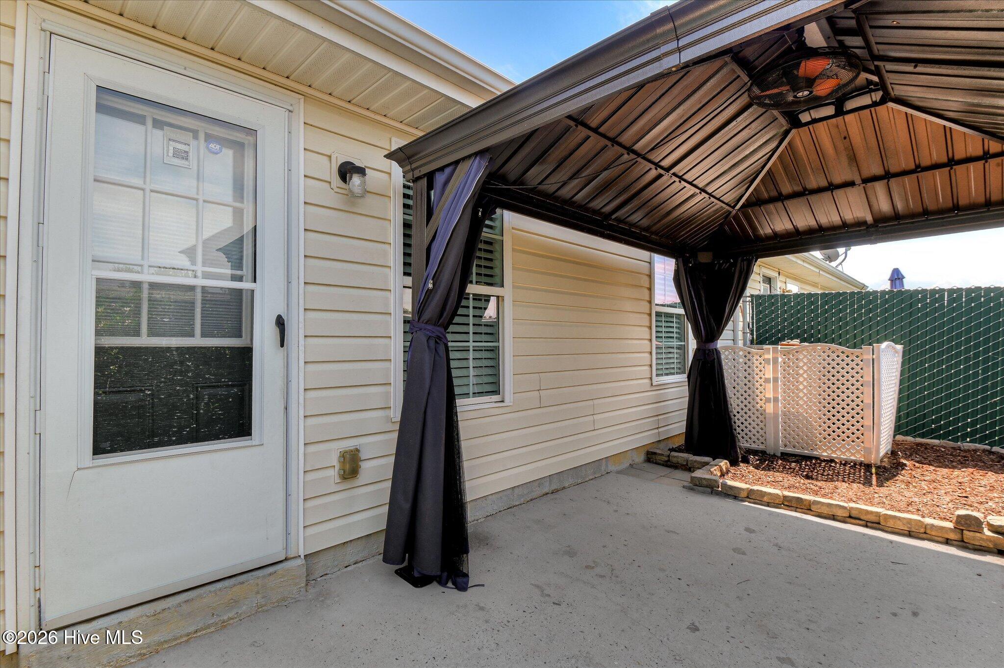 507 Edgecliff Lane Property Photo 32
