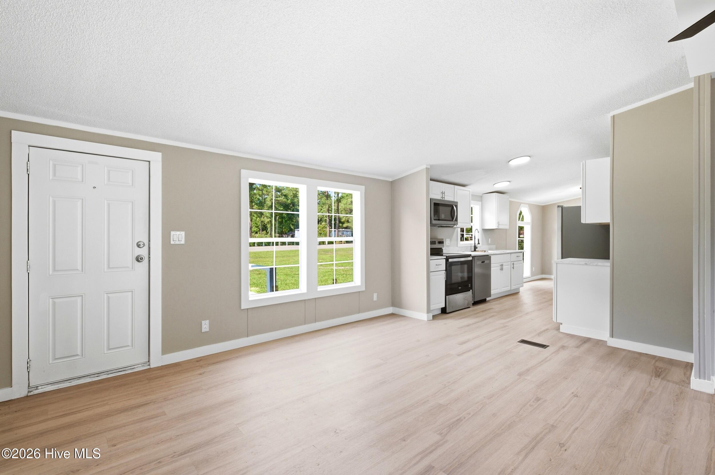 171 Big Four Road Property Photo 5