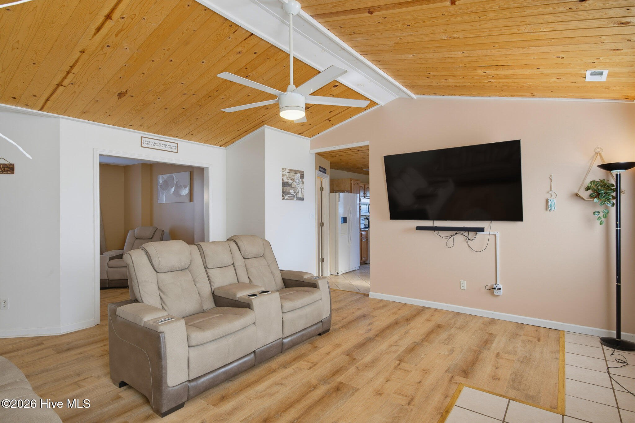 206 Winter Road Property Photo 11