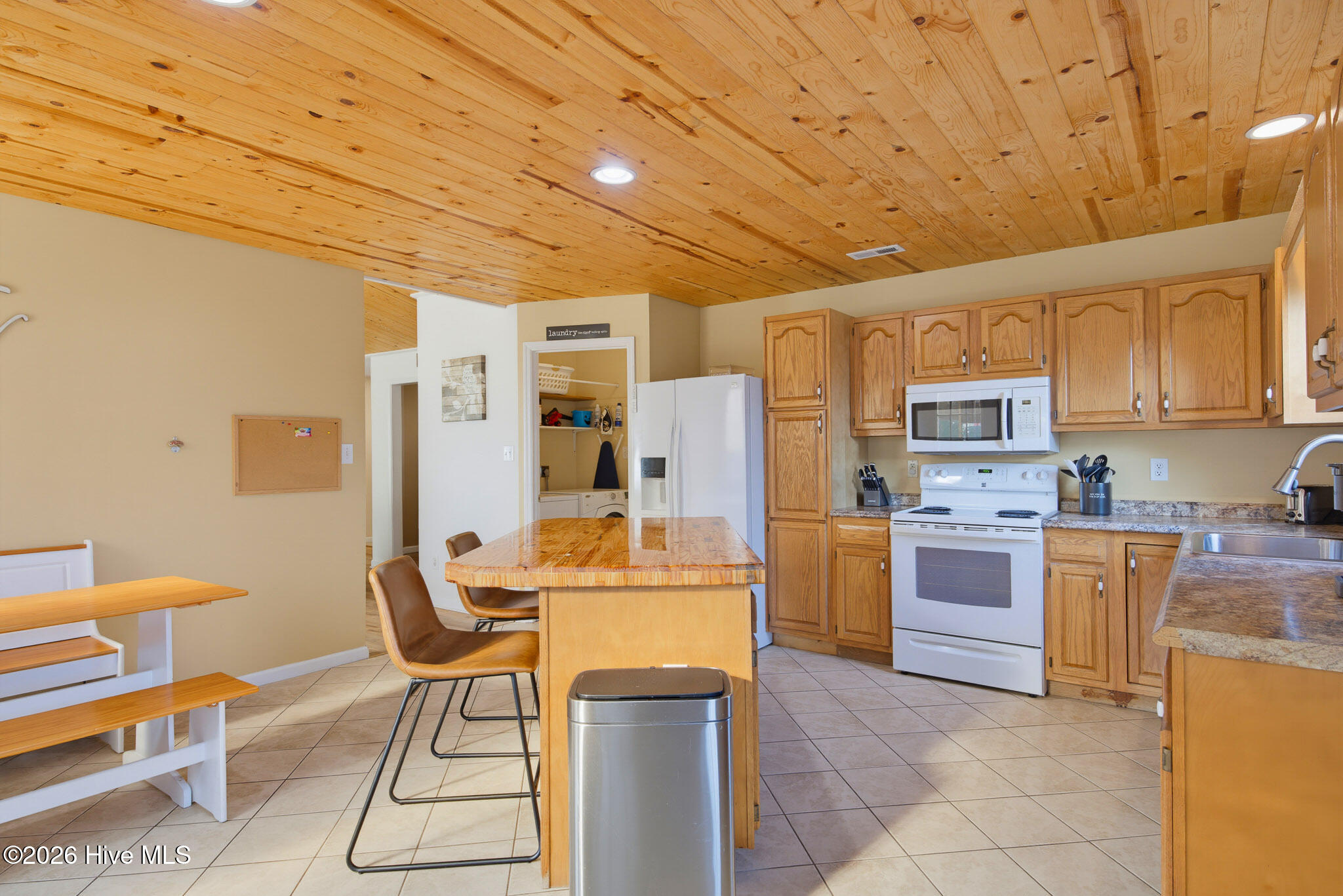 206 Winter Road Property Photo 16