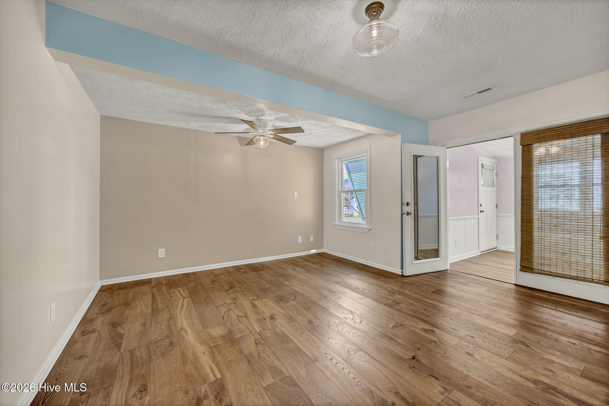 926 Fort Fisher Boulevard S Property Photo 22