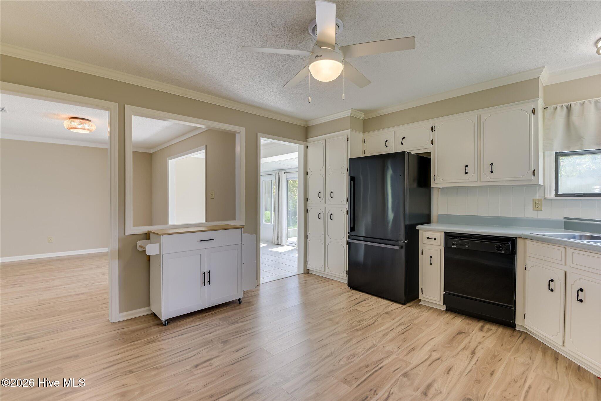 353 Stagecoach Way Property Photo 14