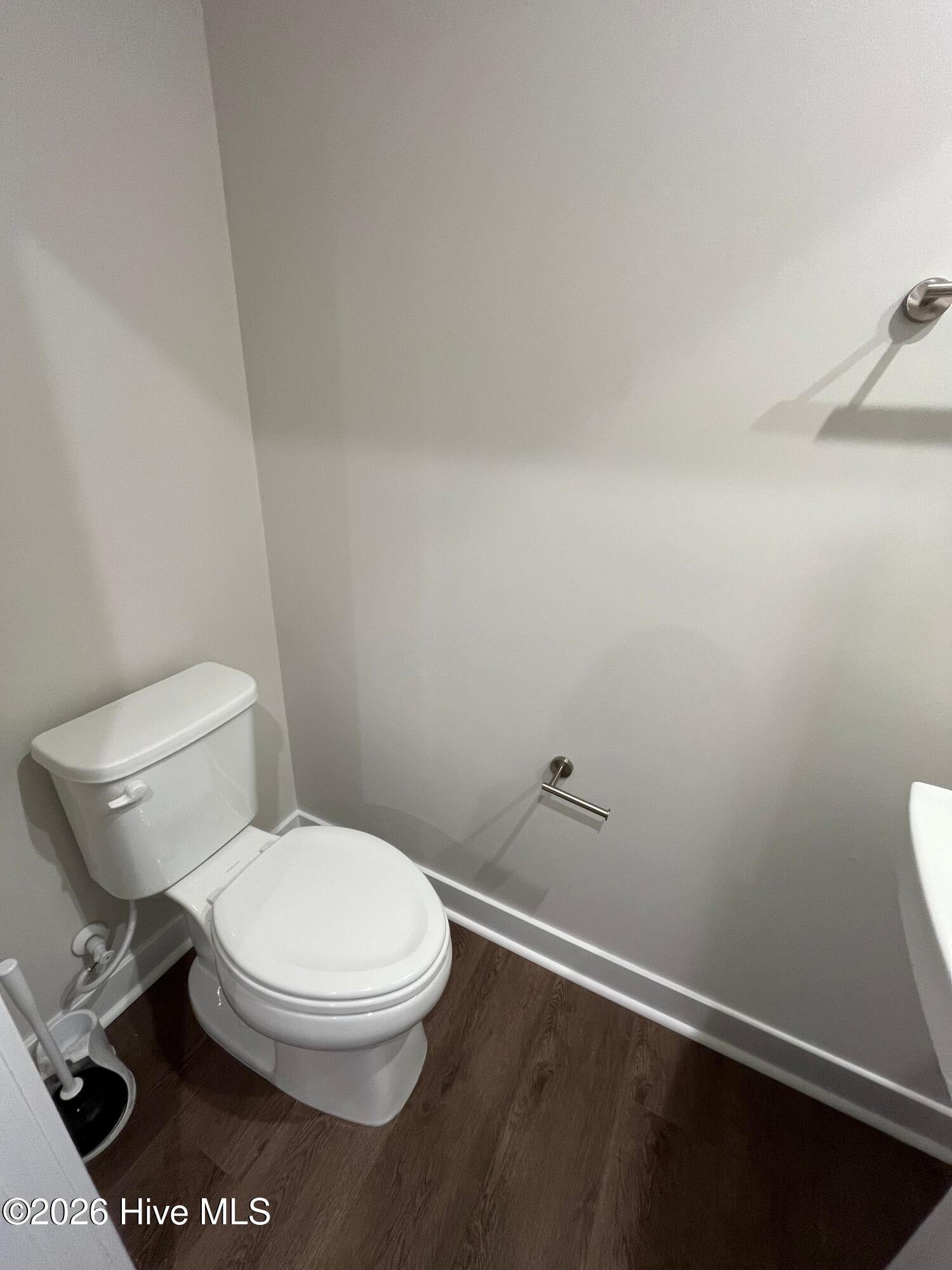4184 Farmfield Drive Property Photo 23