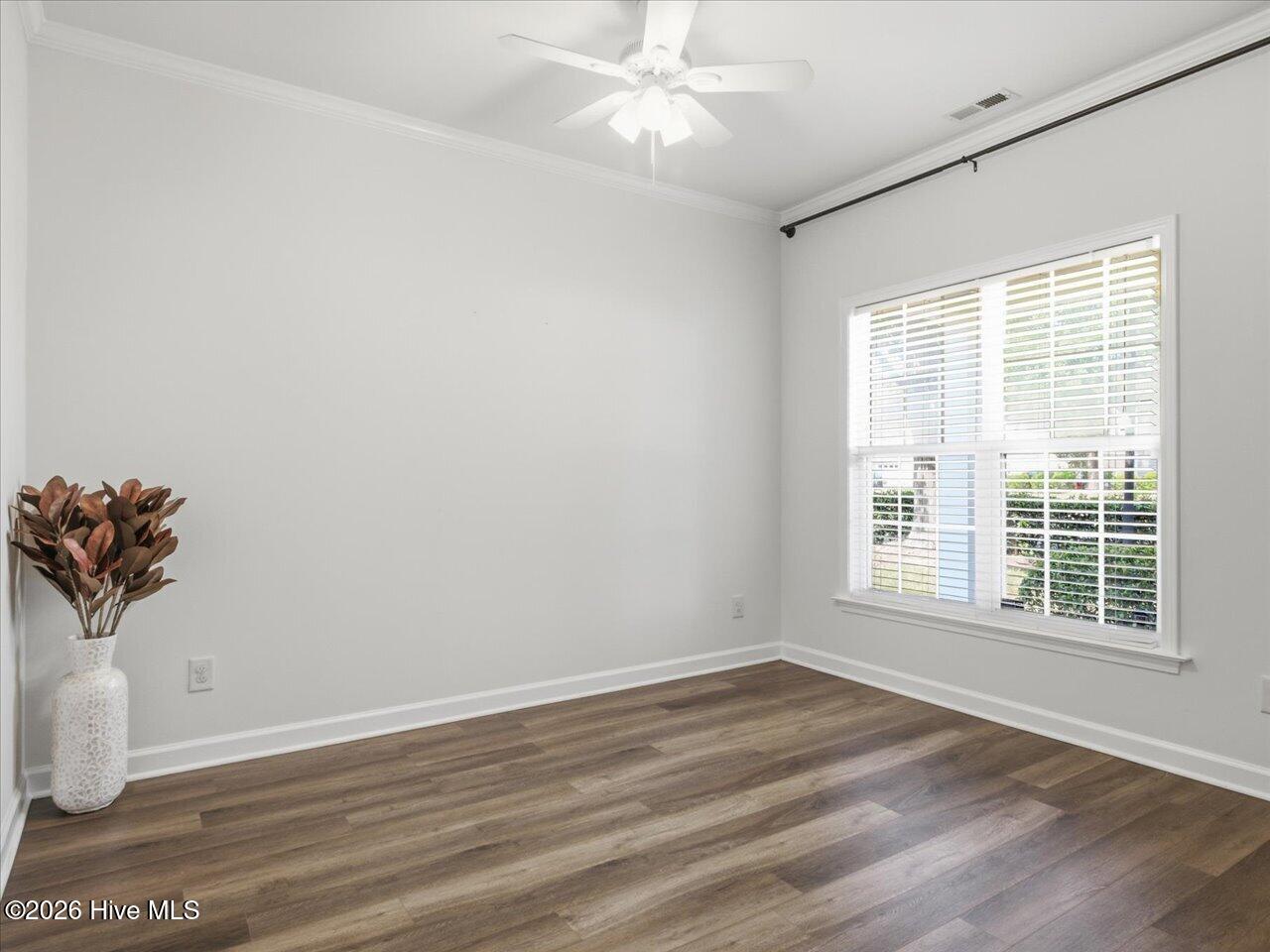10163 Bessborough Drive Property Photo 9