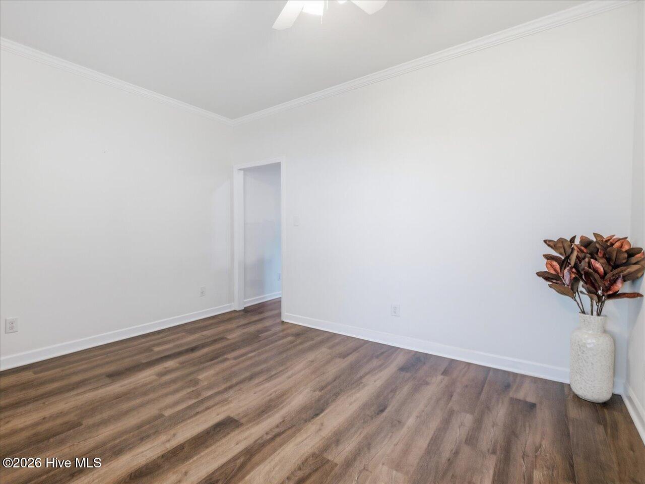 10163 Bessborough Drive Property Photo 10