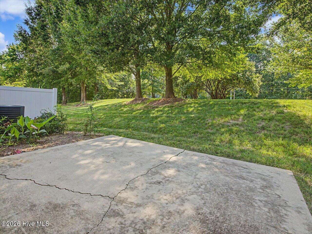 10163 Bessborough Drive Property Photo 16