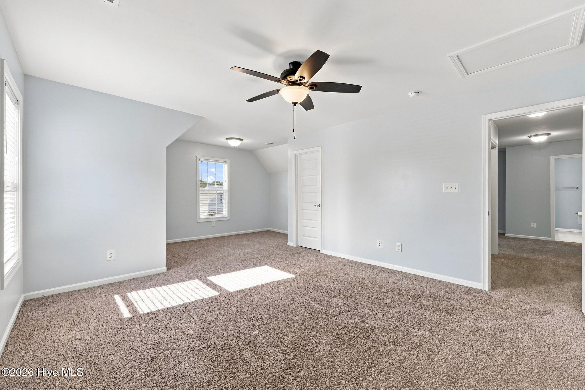 212 Independence Boulevard Property Photo 7