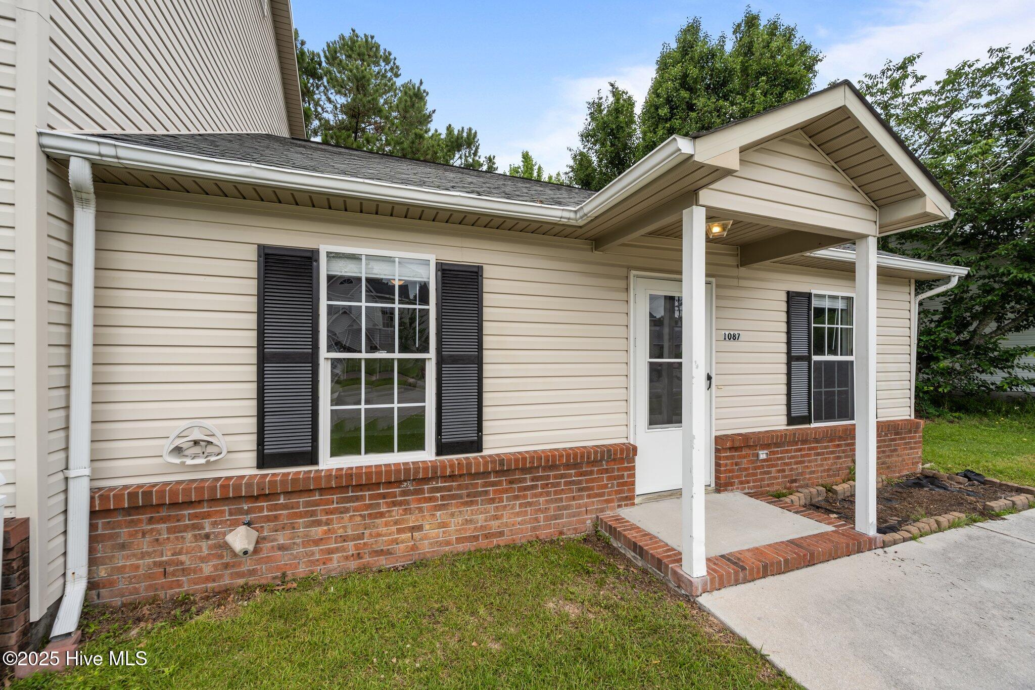 1087 W Pueblo Drive Property Photo 52