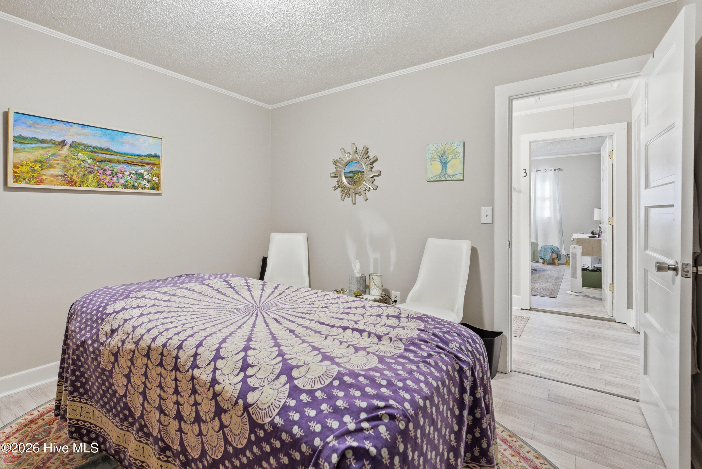 1330 N Howe Street Property Photo 13