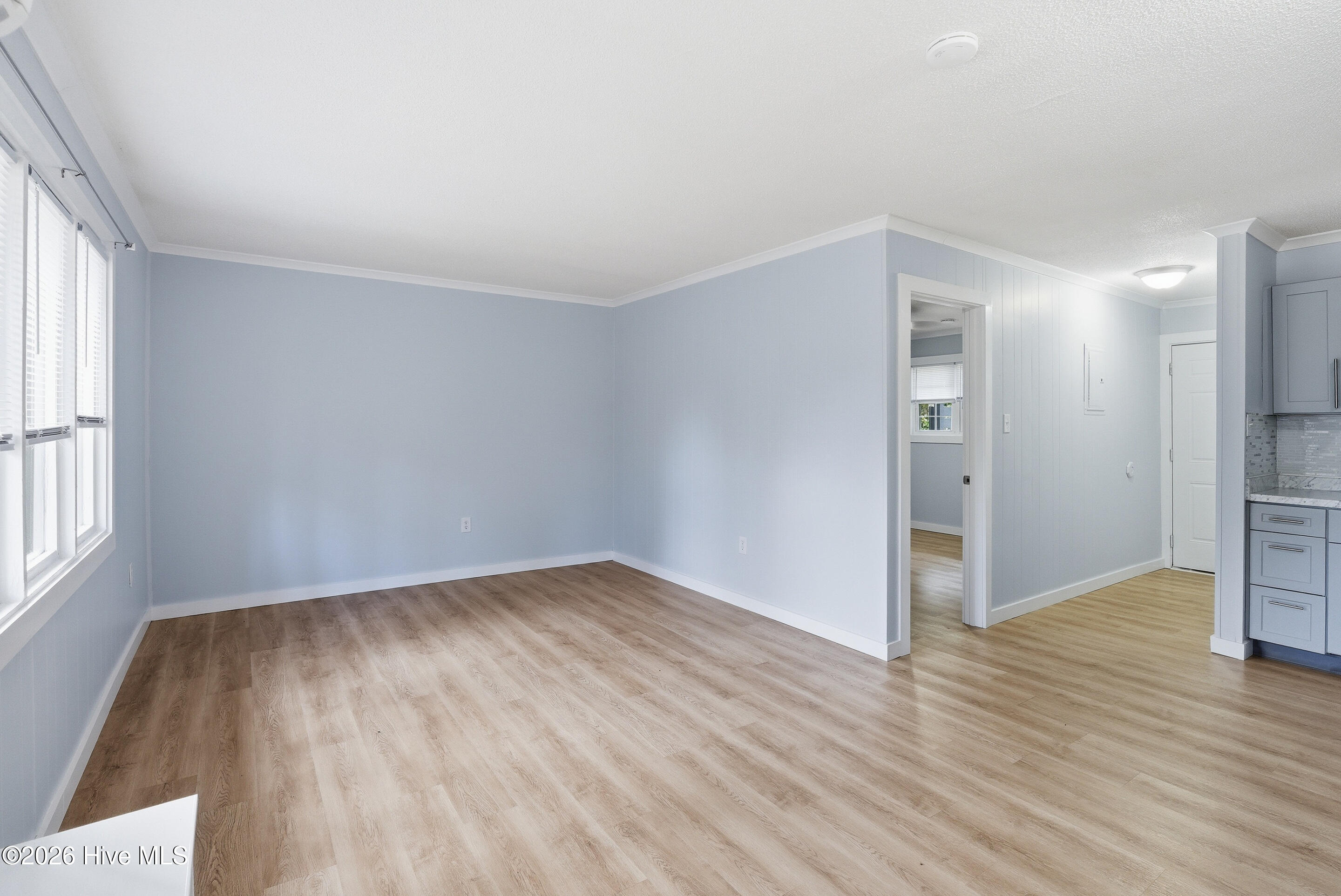 1330 N Howe Street Property Photo 32