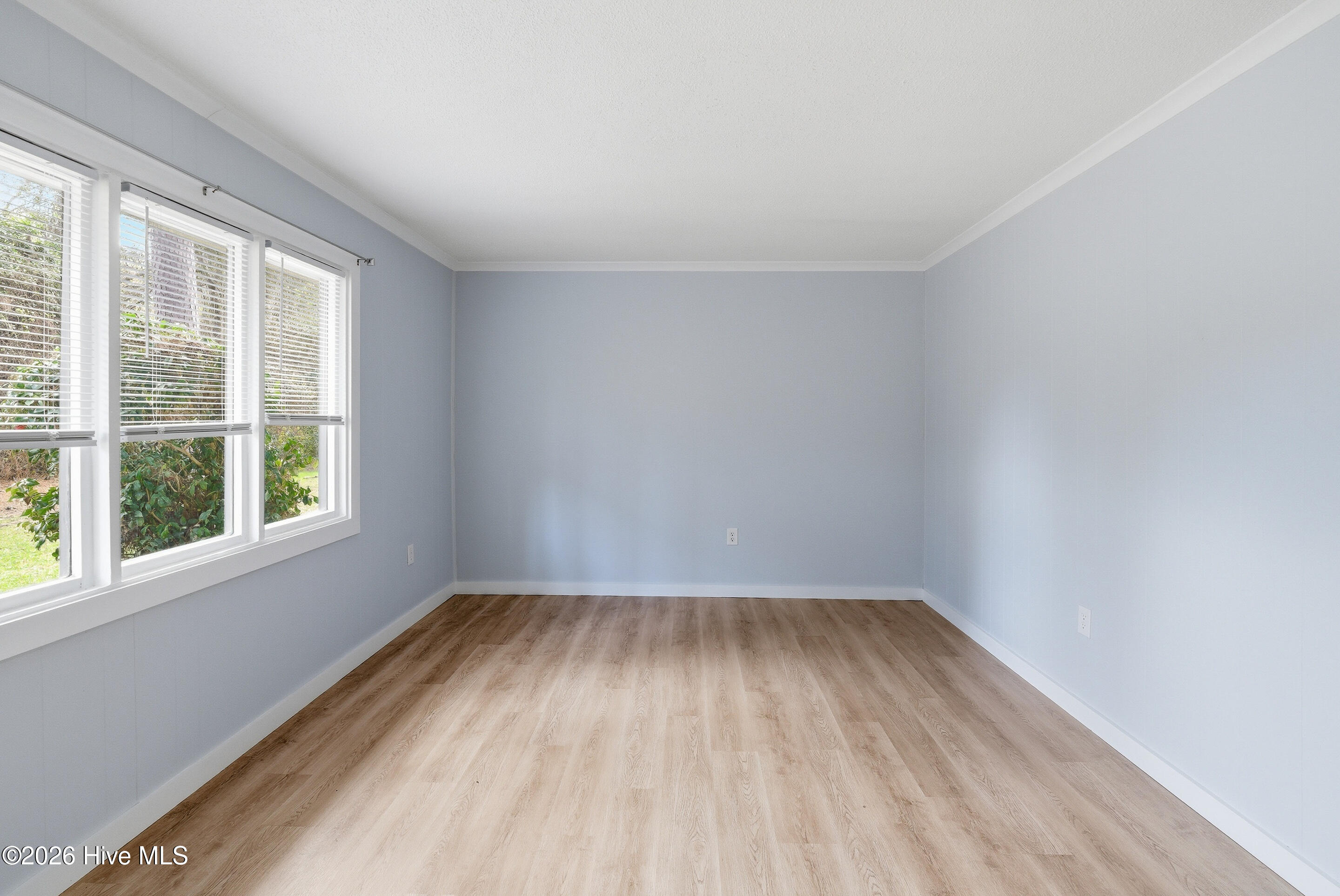 1330 N Howe Street Property Photo 34