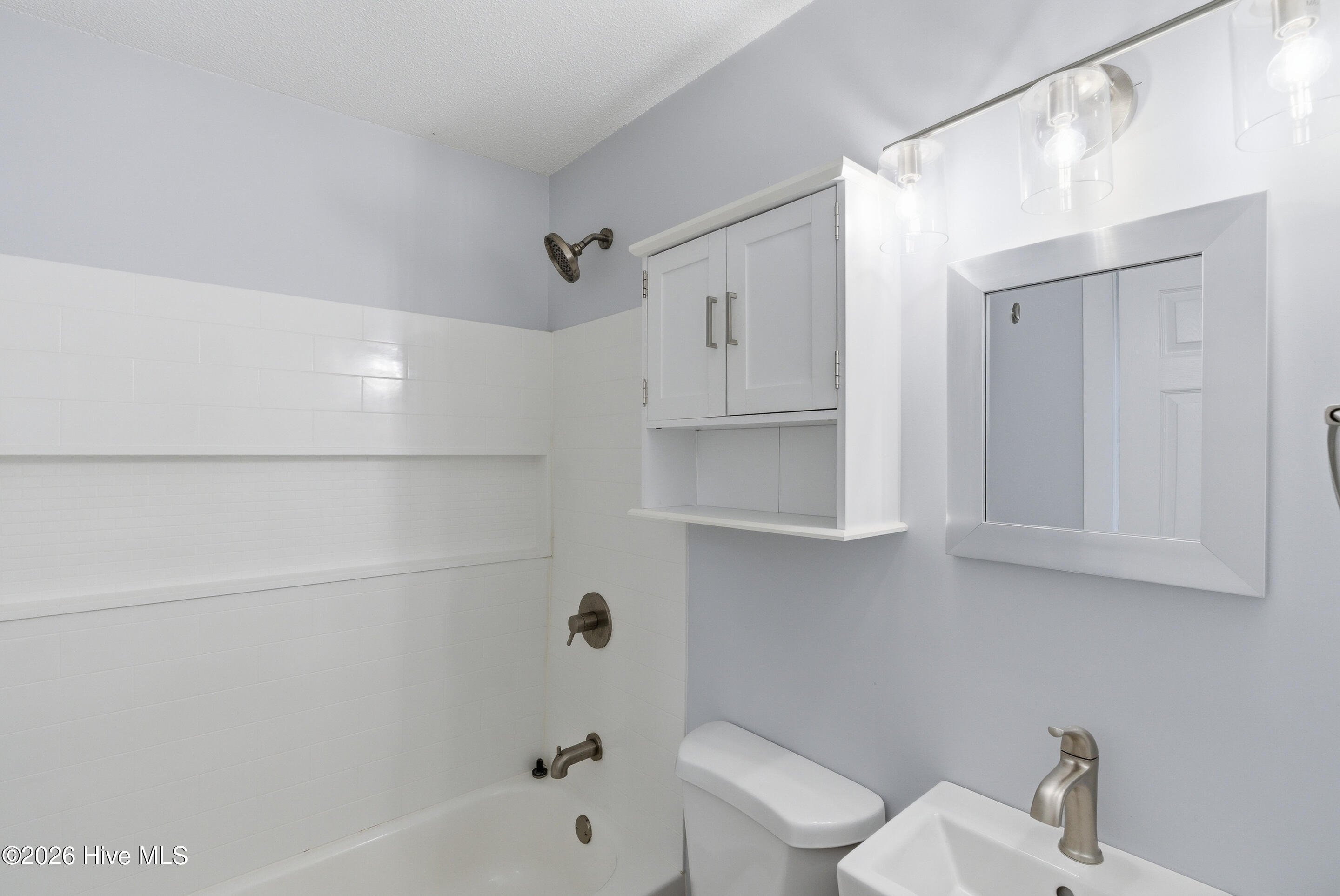 1330 N Howe Street Property Photo 41