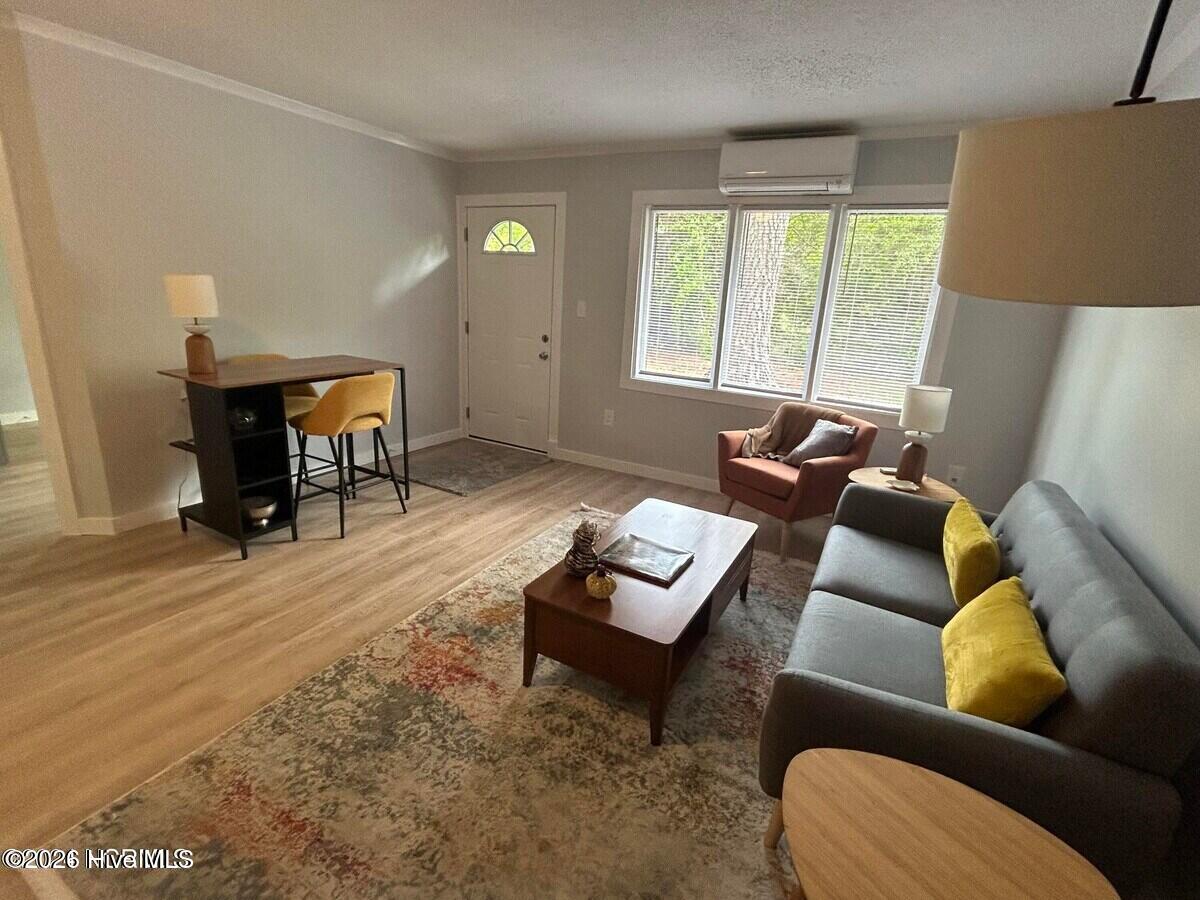 1330 N Howe Street Property Photo 44