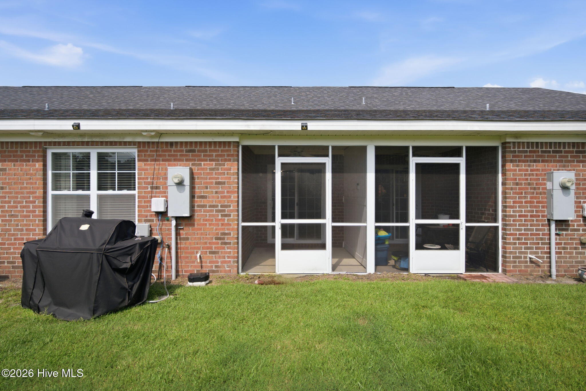 1074 Bridgeport Way Property Photo 34