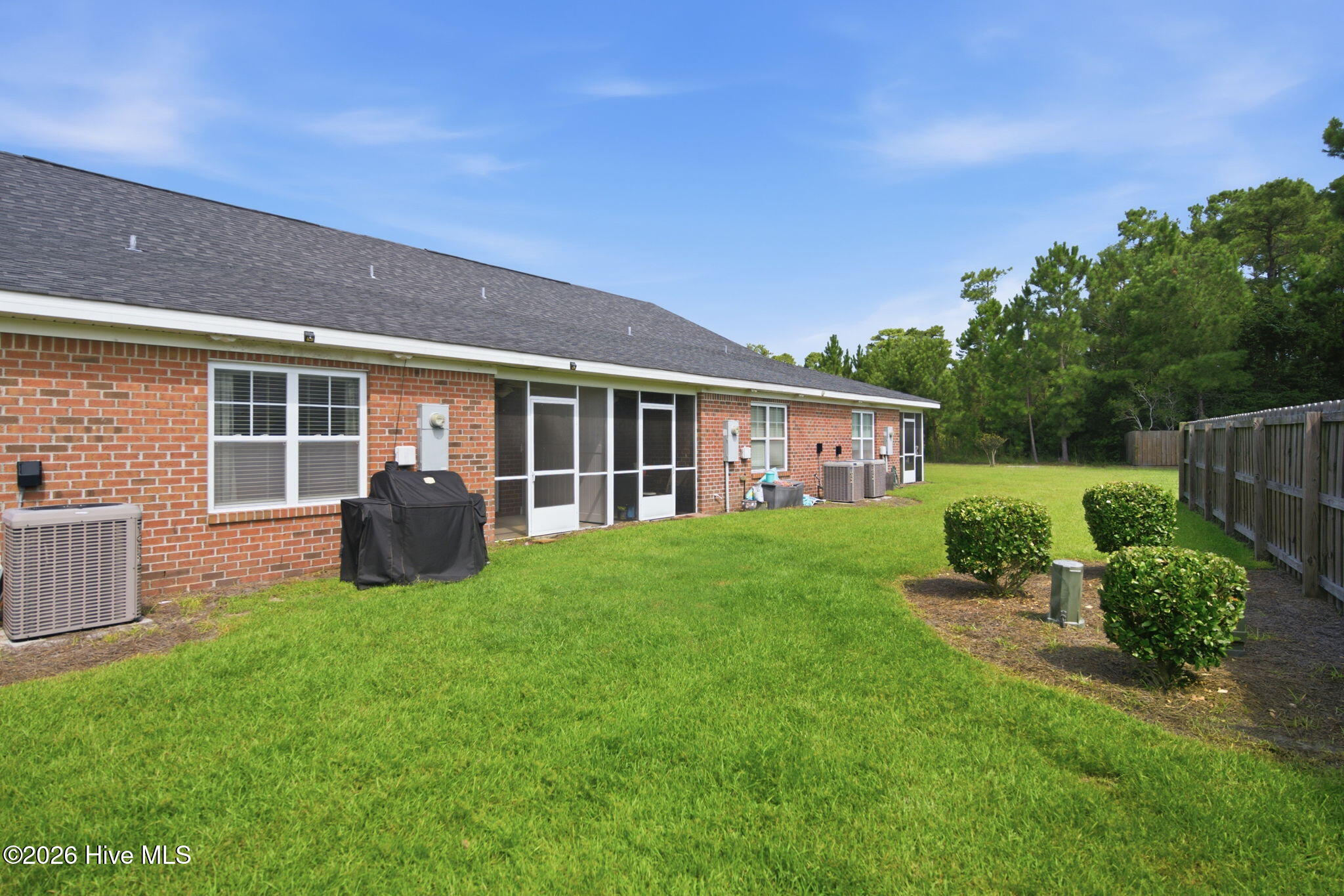 1074 Bridgeport Way Property Photo 36