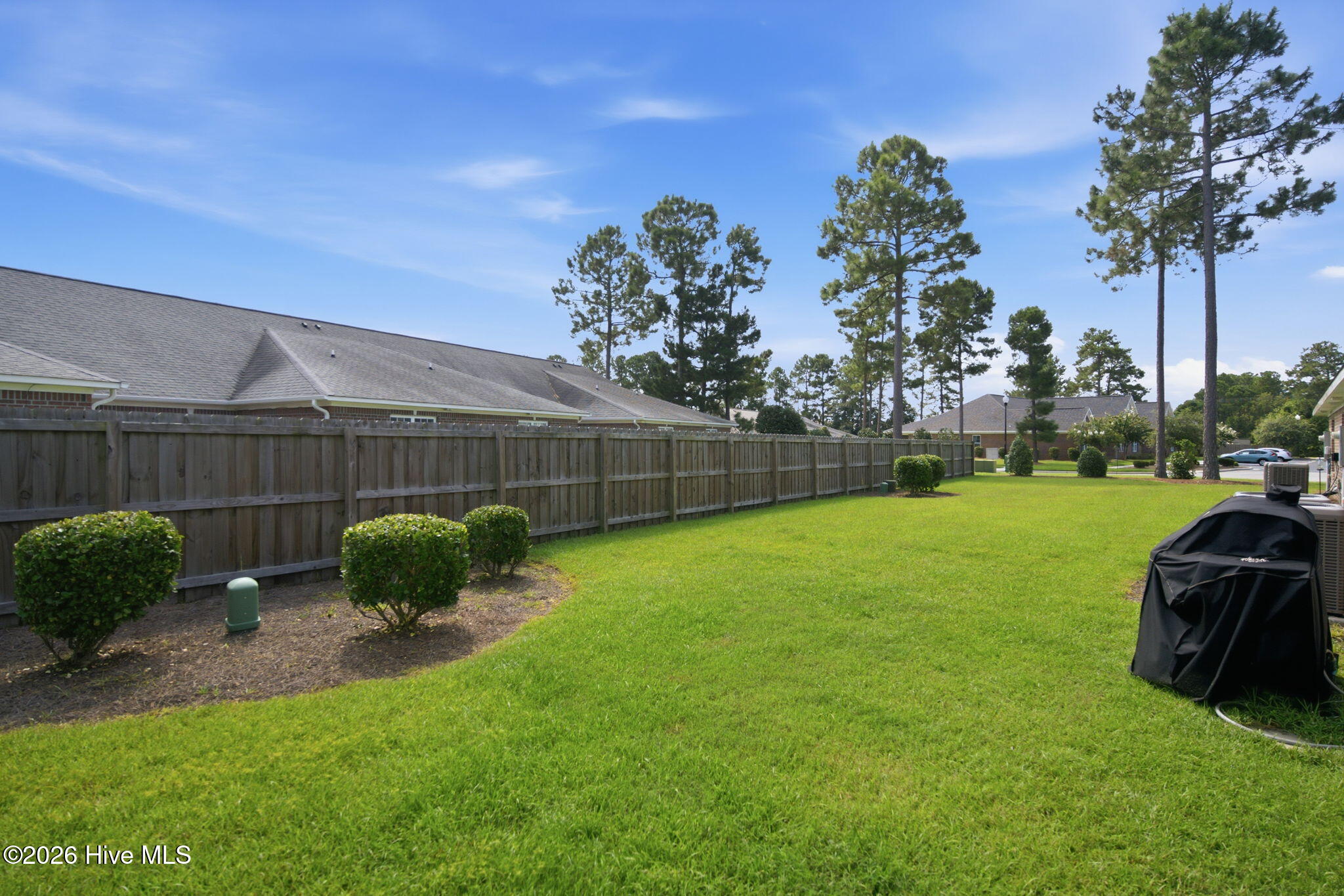 1074 Bridgeport Way Property Photo 37