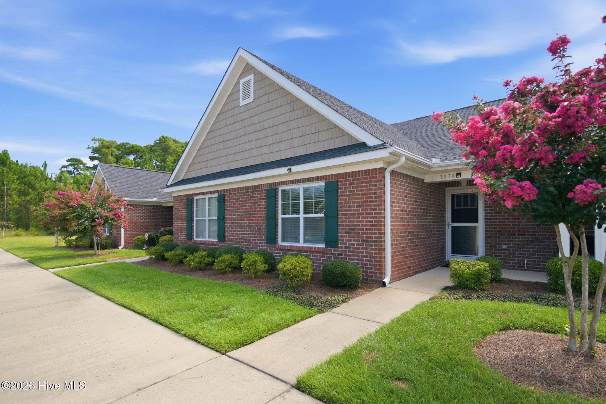 1074 Bridgeport Way Property Photo 40