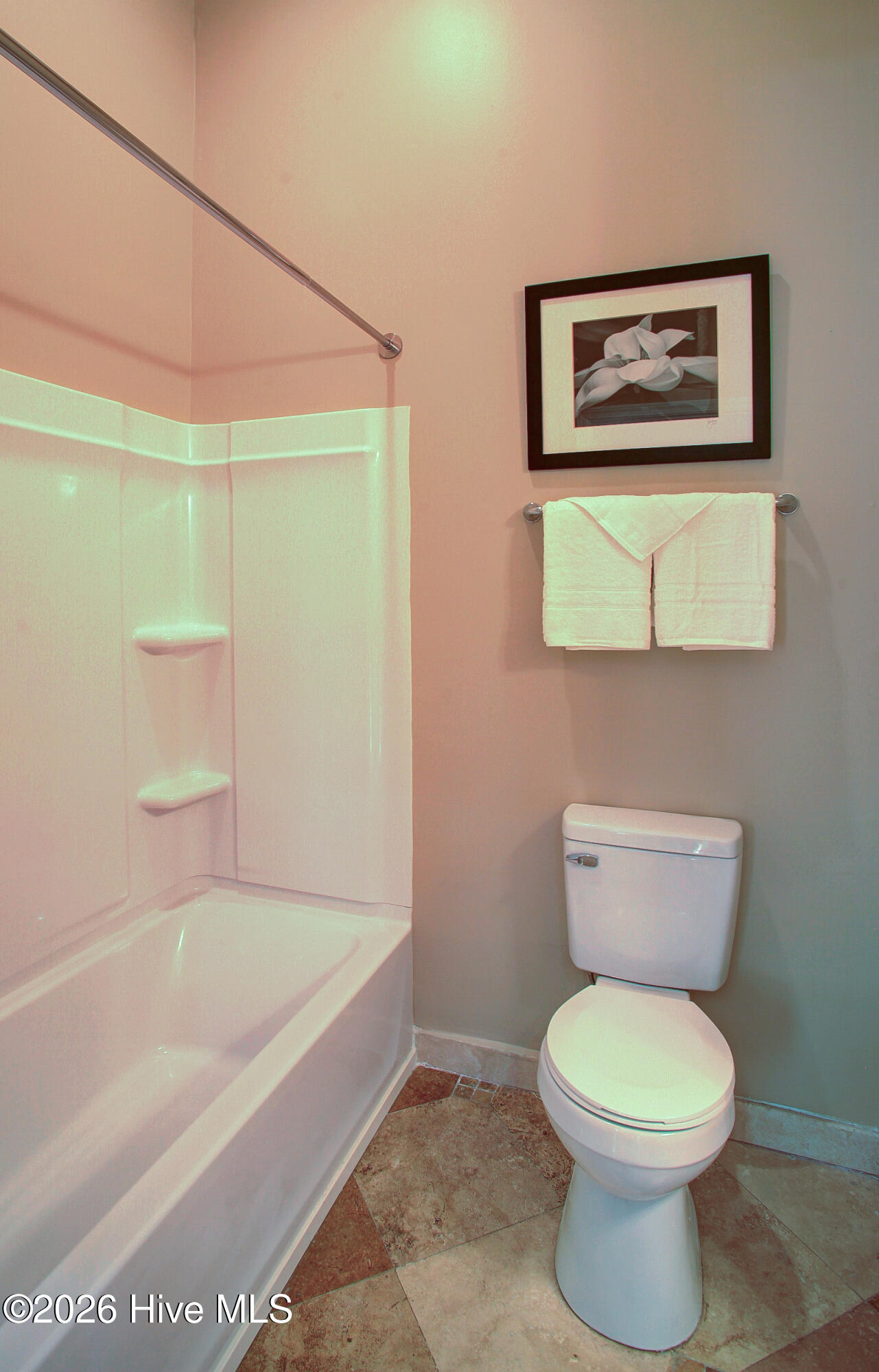 936 Broad Street 215 Property Photo 7