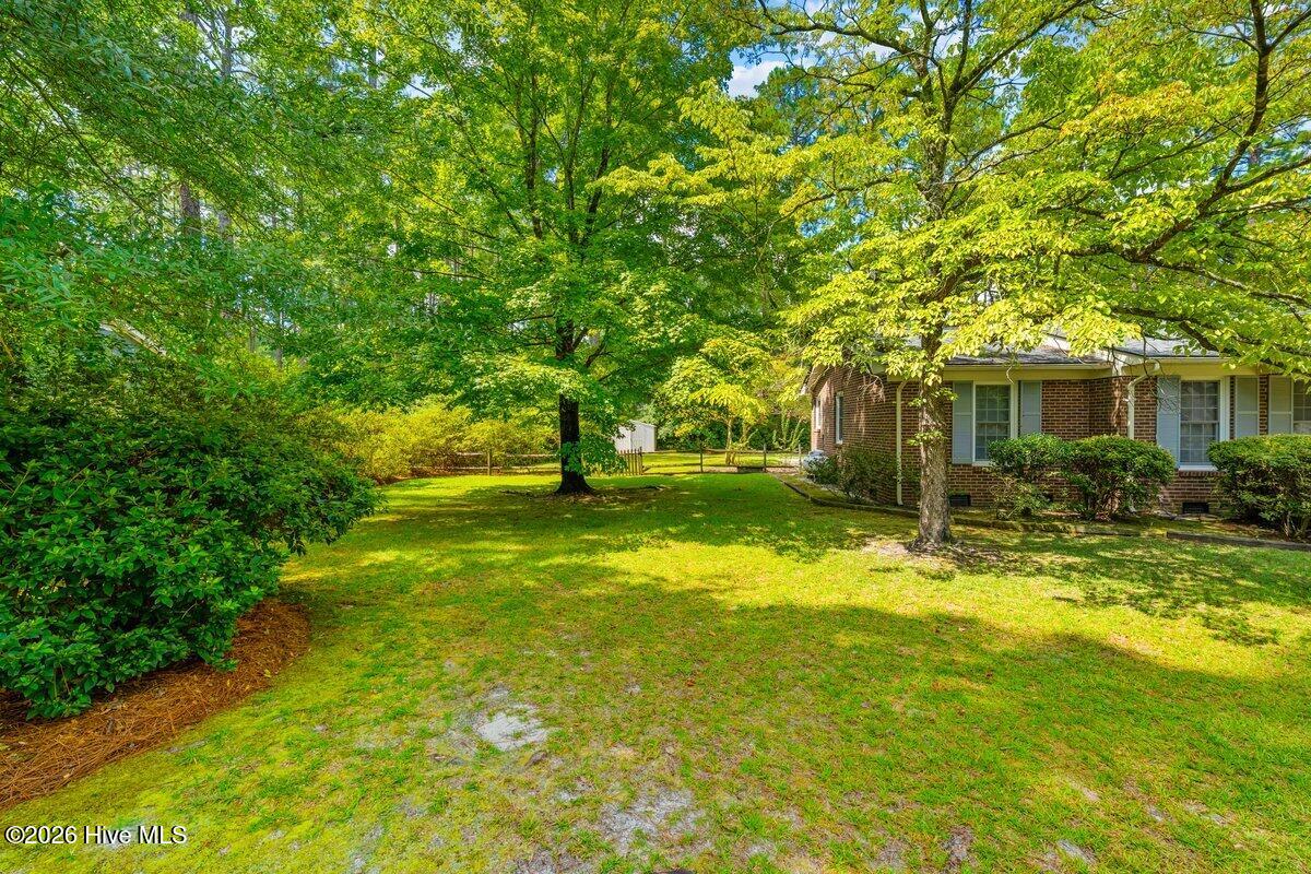 1003 Robinwood Road Property Photo 4