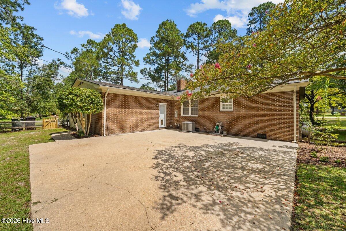 1003 Robinwood Road Property Photo 6