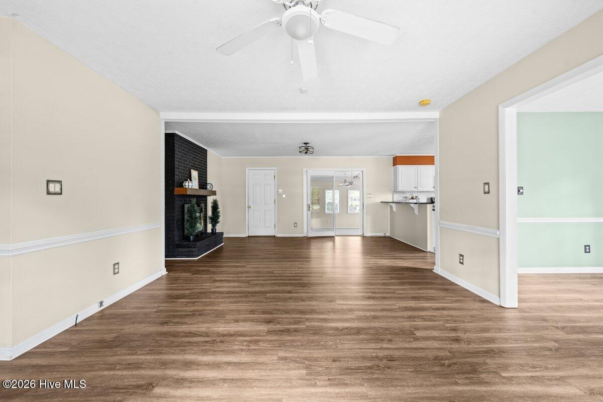 1003 Robinwood Road Property Photo 8