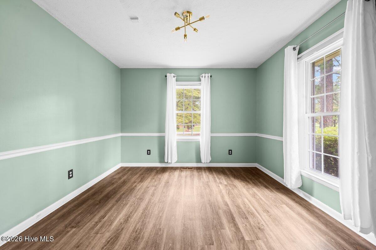 1003 Robinwood Road Property Photo 10