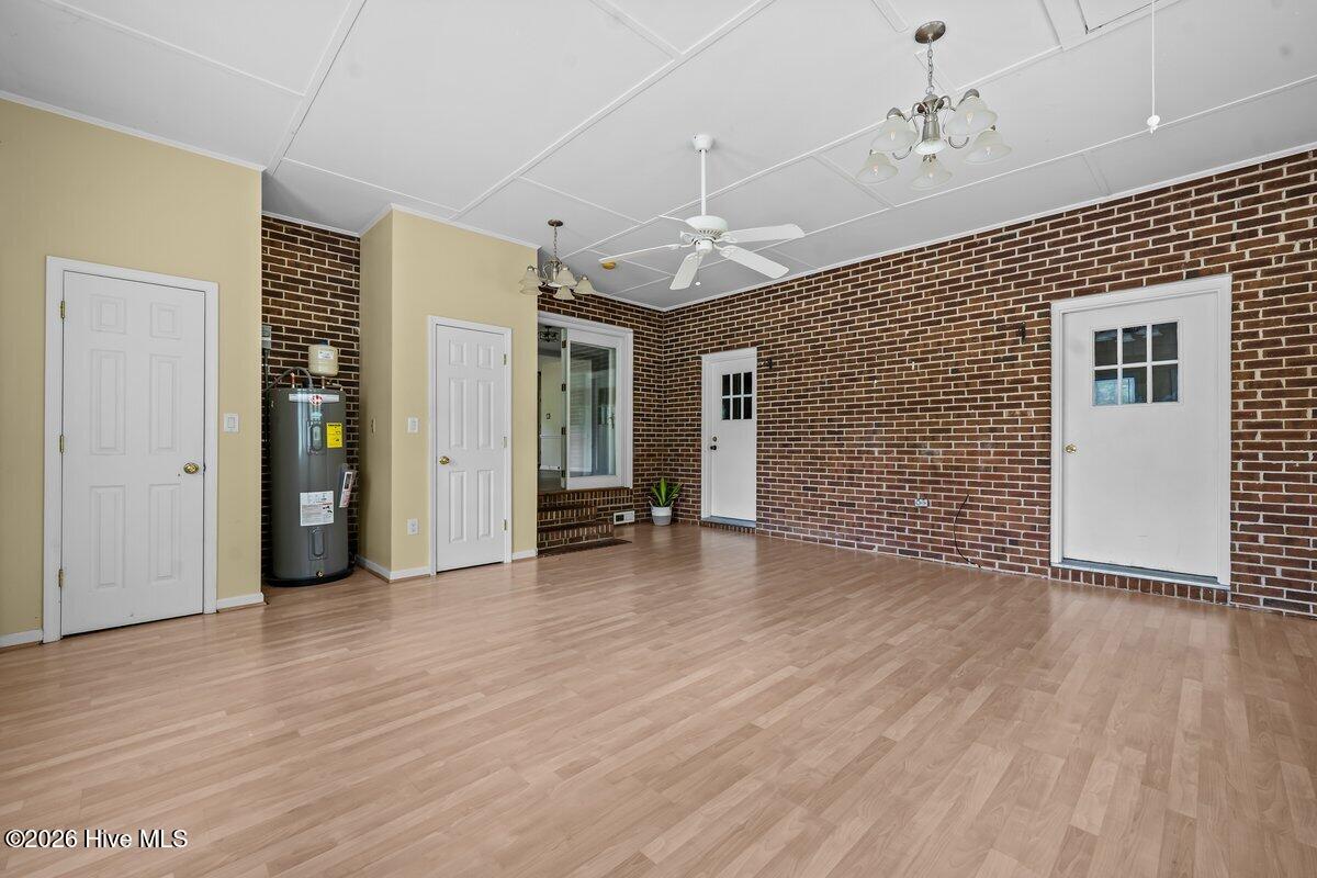 1003 Robinwood Road Property Photo 18