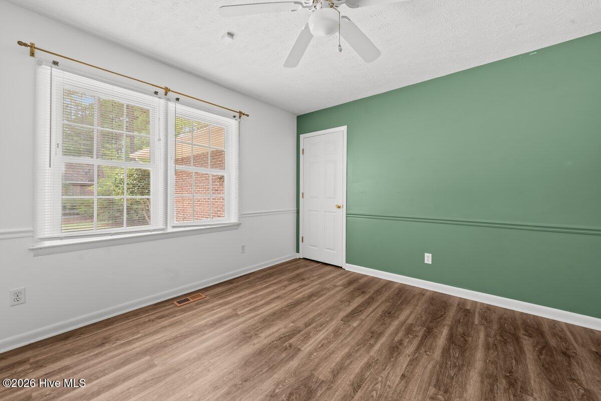 1003 Robinwood Road Property Photo 25