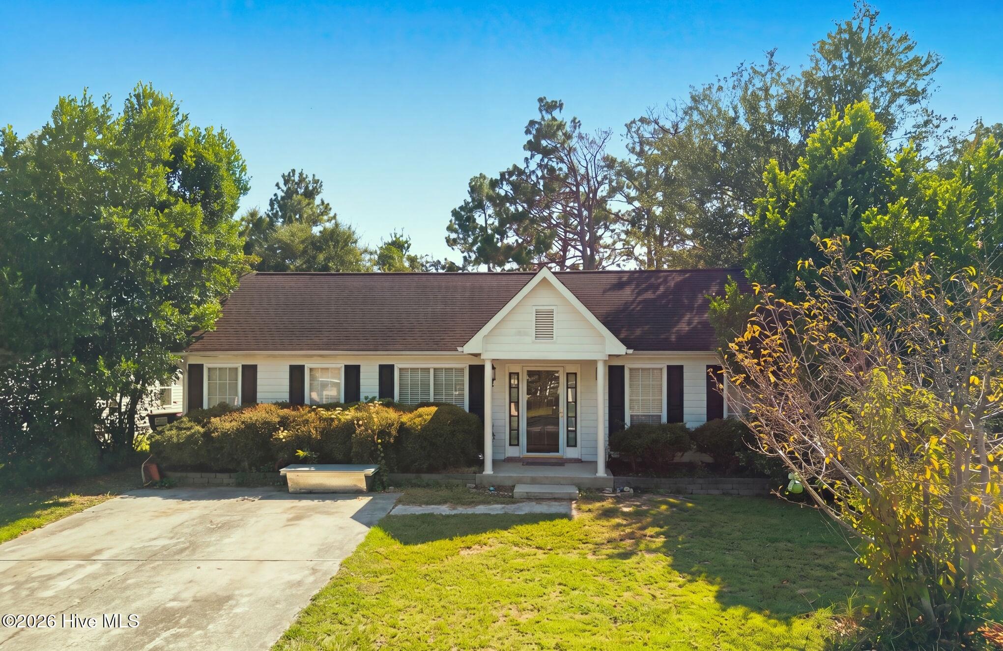 821 Bay Blossom Drive Property Photo 1