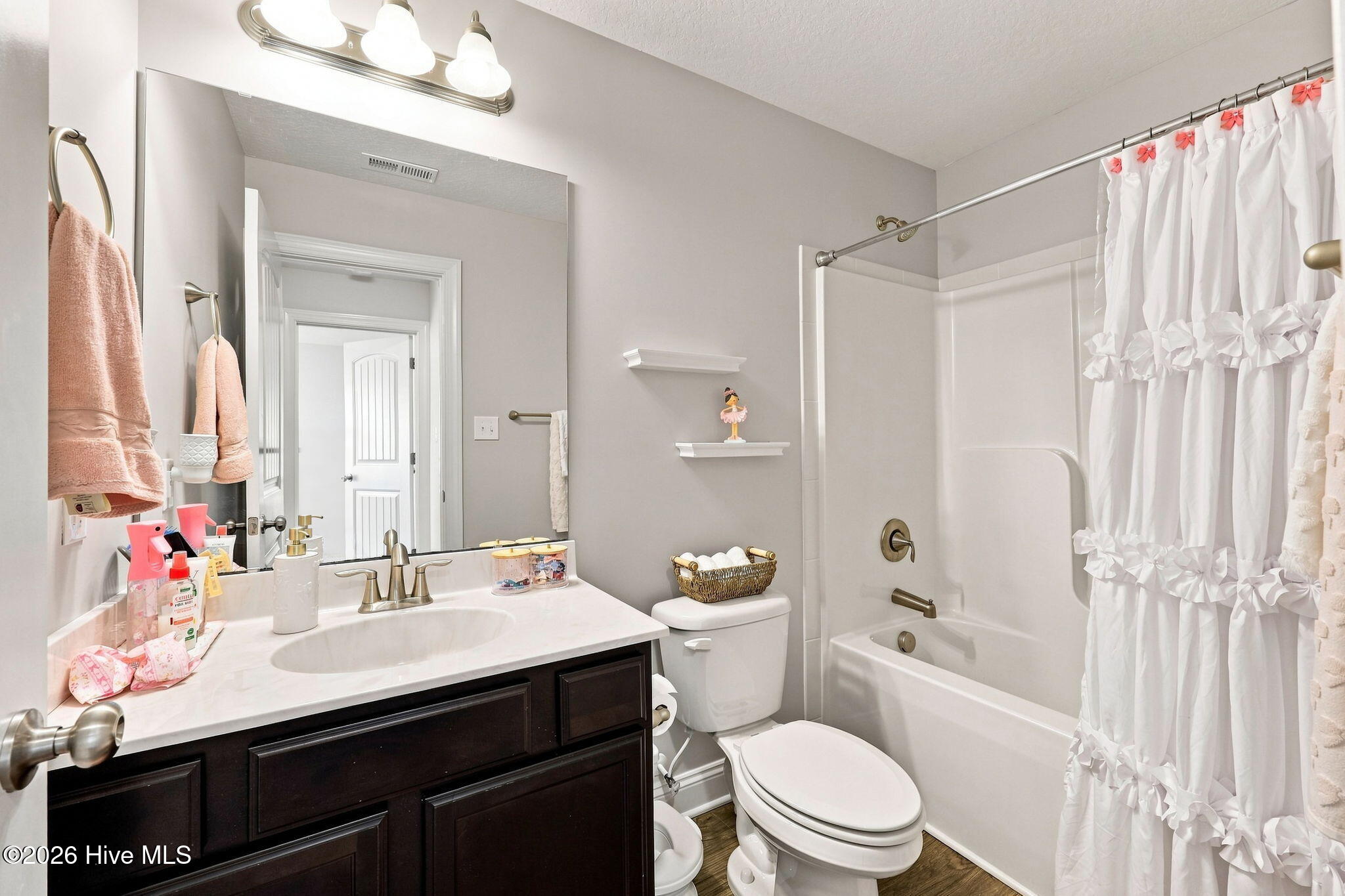 124 Village Creek Drive Property Photo 20