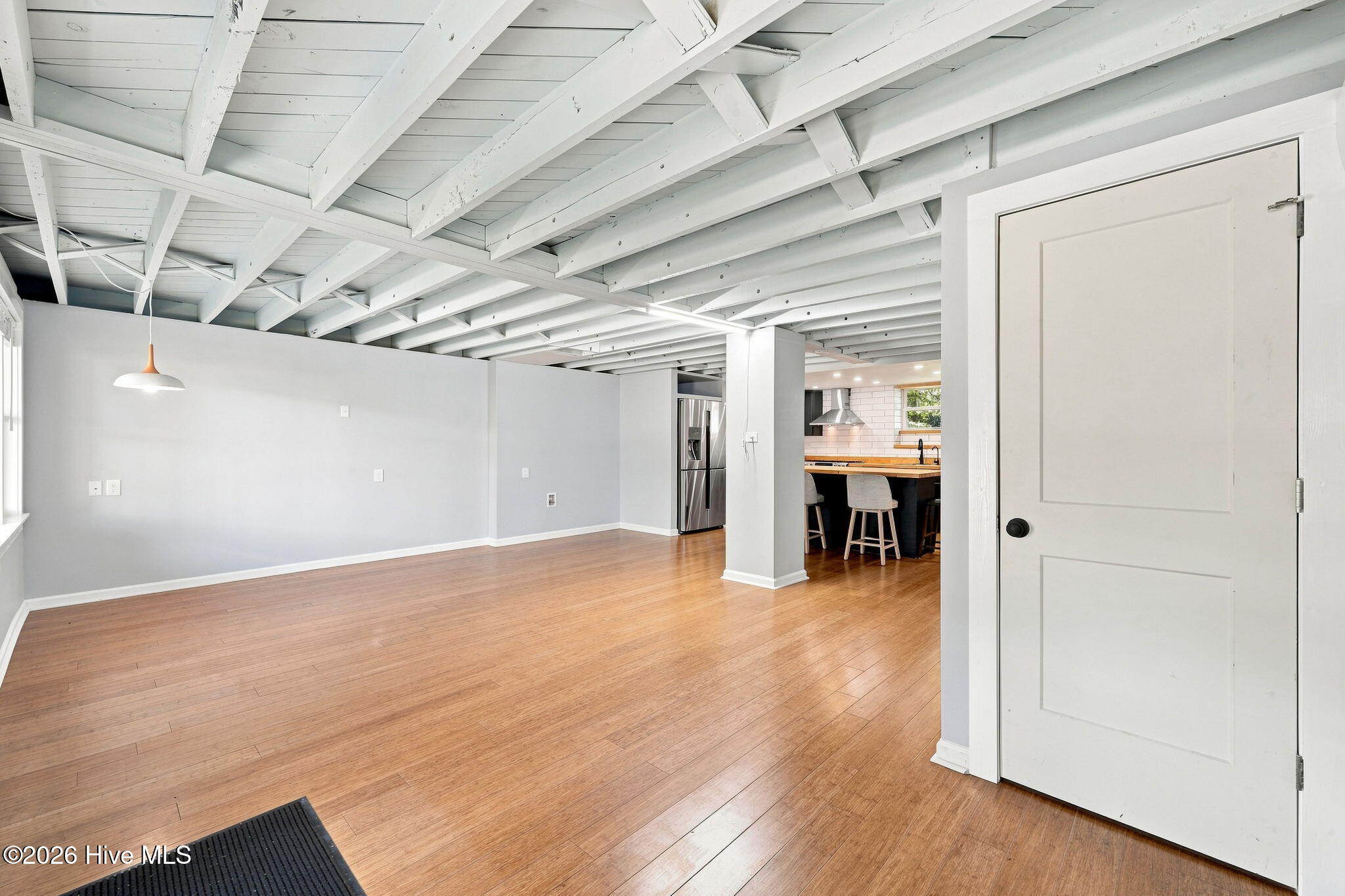 1307/1305 N Pasteur Street Property Photo 10